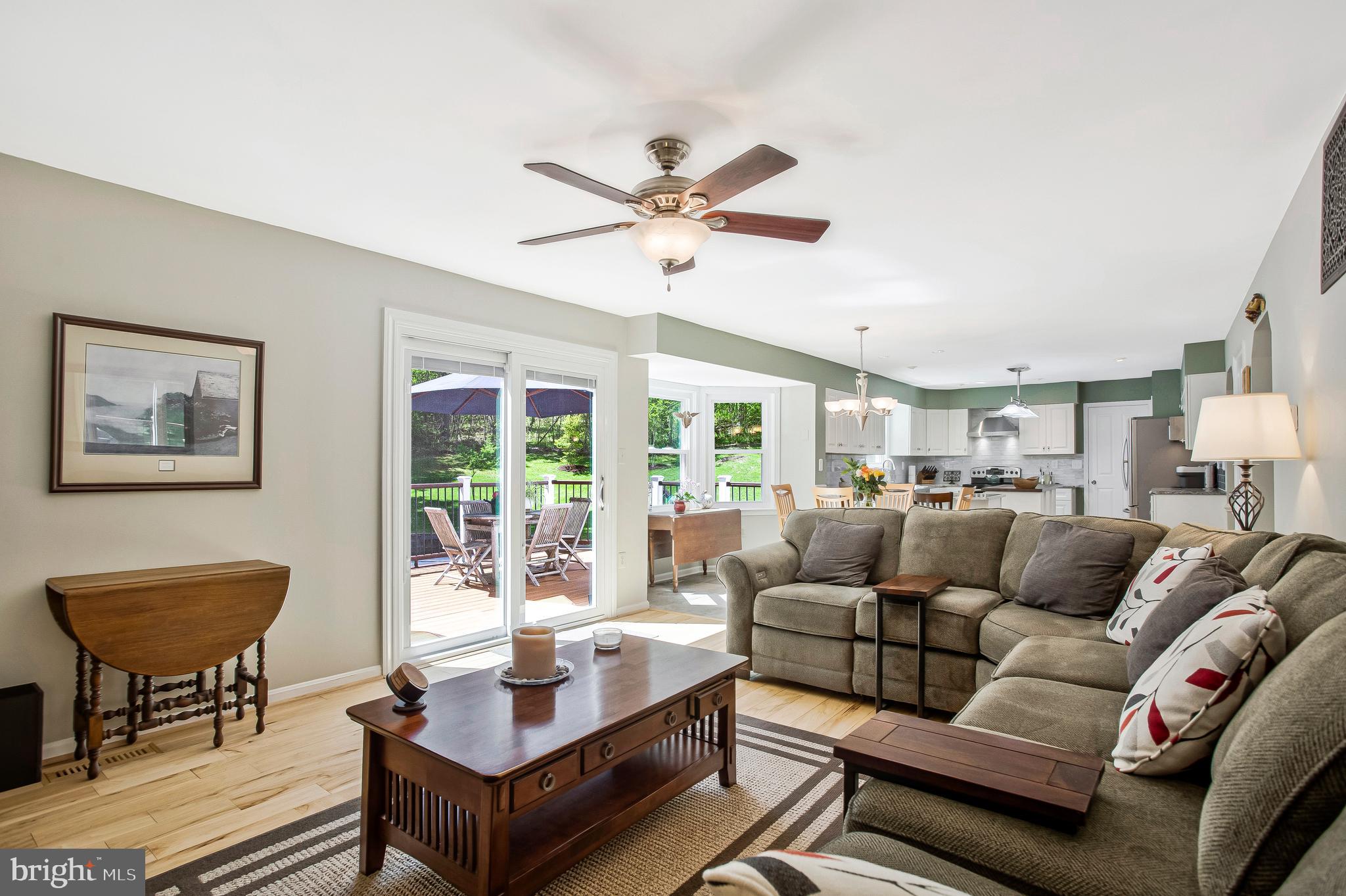 VALLEY LEE - Residential