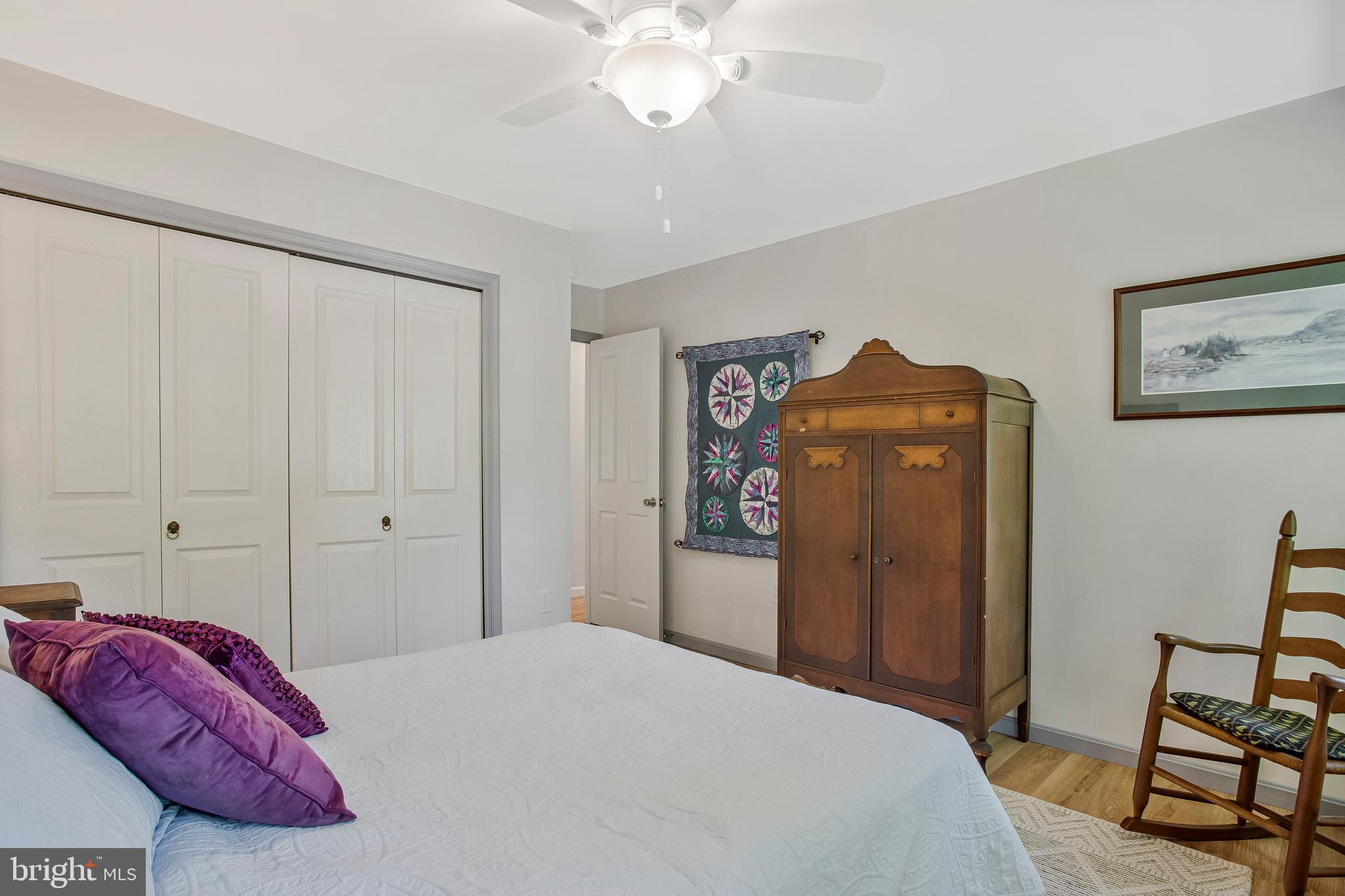 VALLEY LEE - Residential