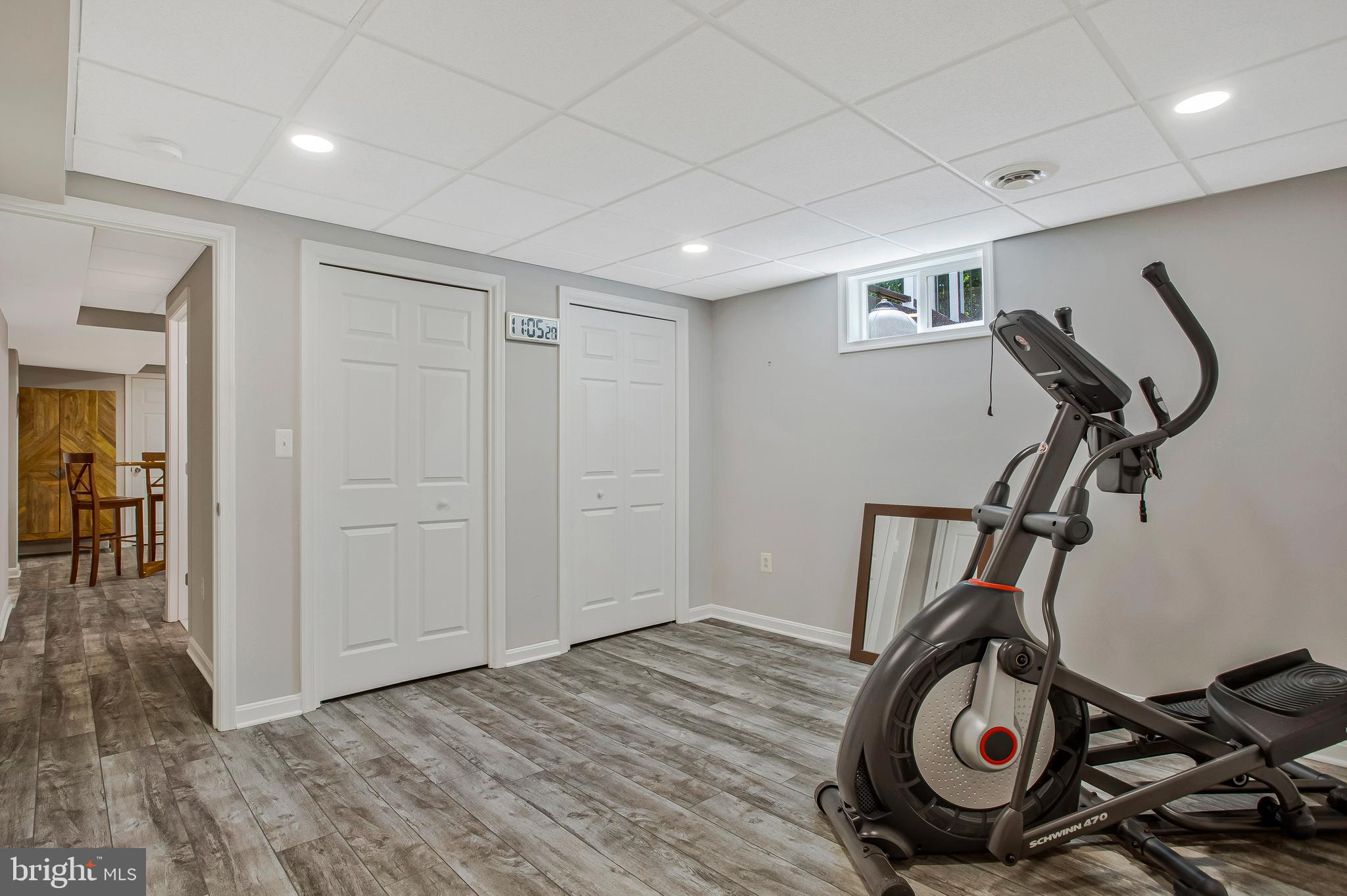 VALLEY LEE - Residential