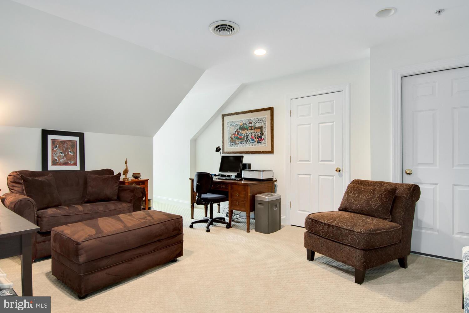 GALLOWAYS - Residential