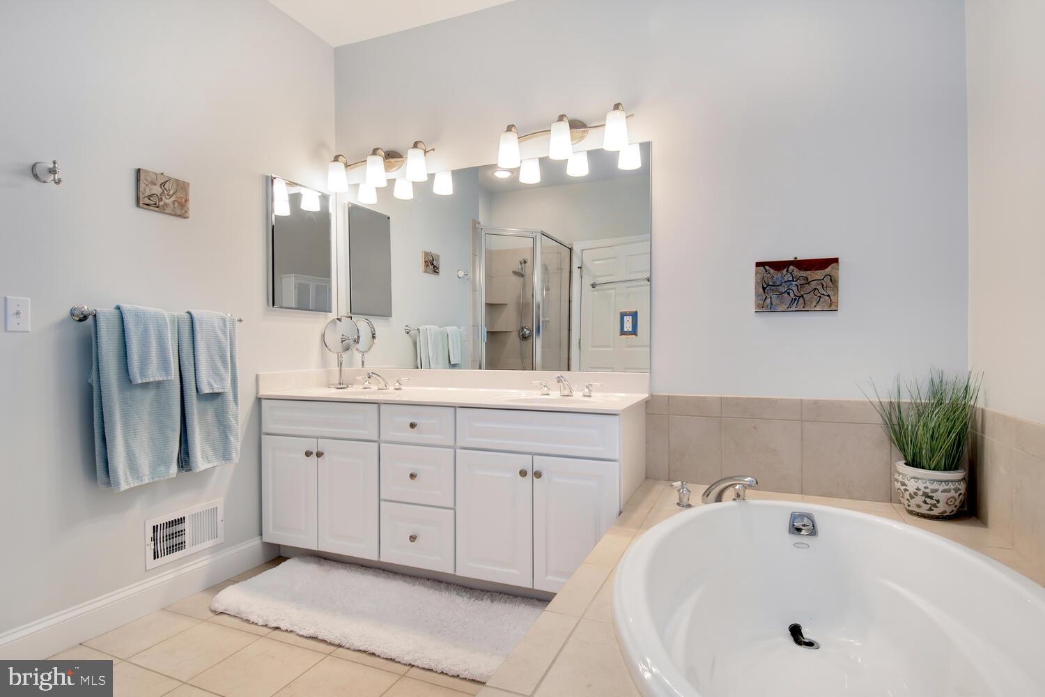 GALLOWAYS - Residential