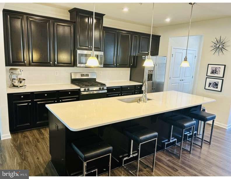 CABIN BRANCH - Residential