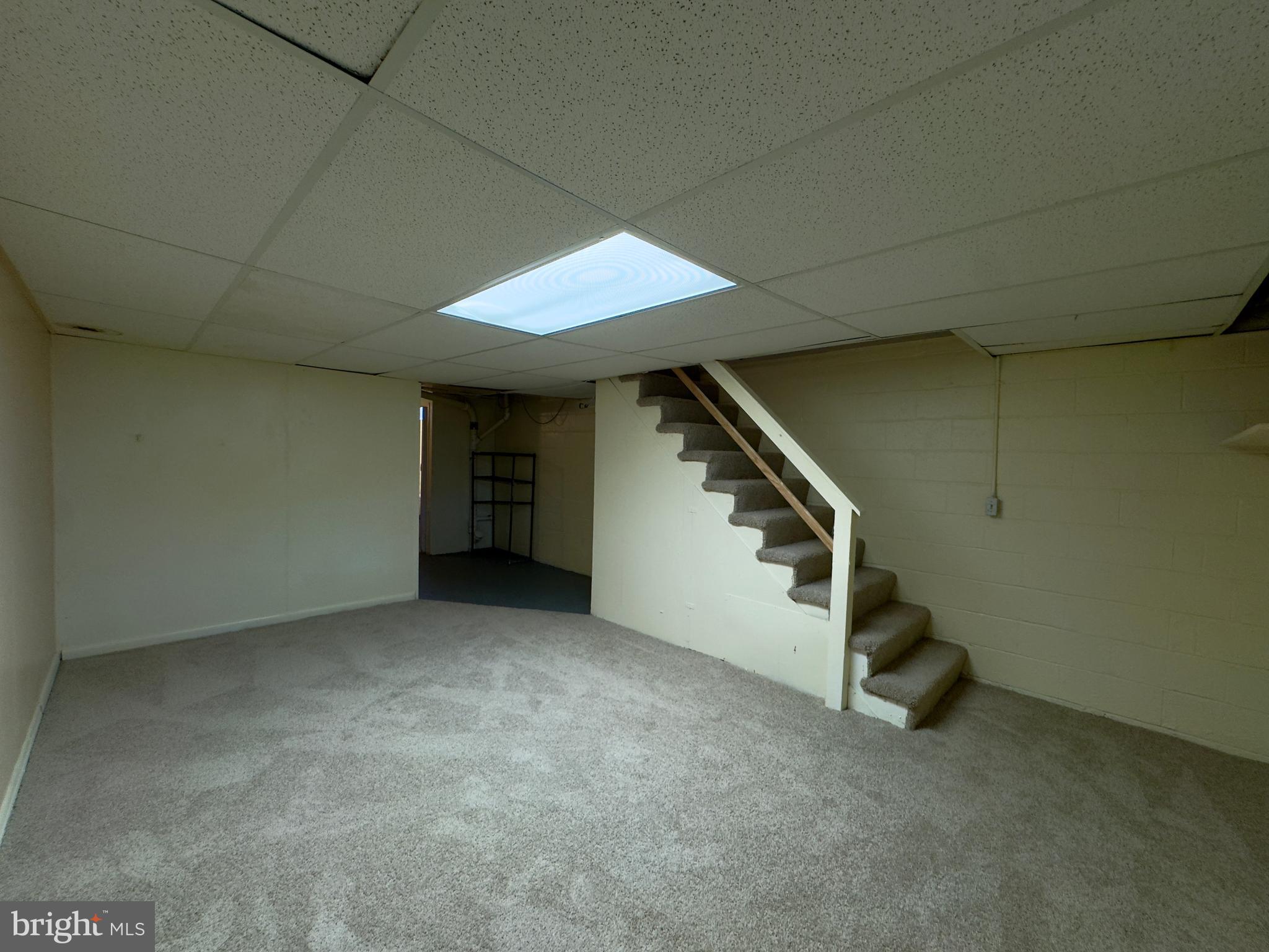 VIOLETVILLE - Residential Lease