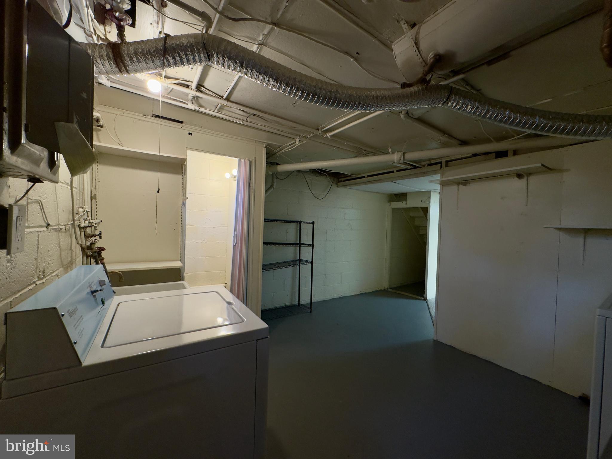 VIOLETVILLE - Residential Lease