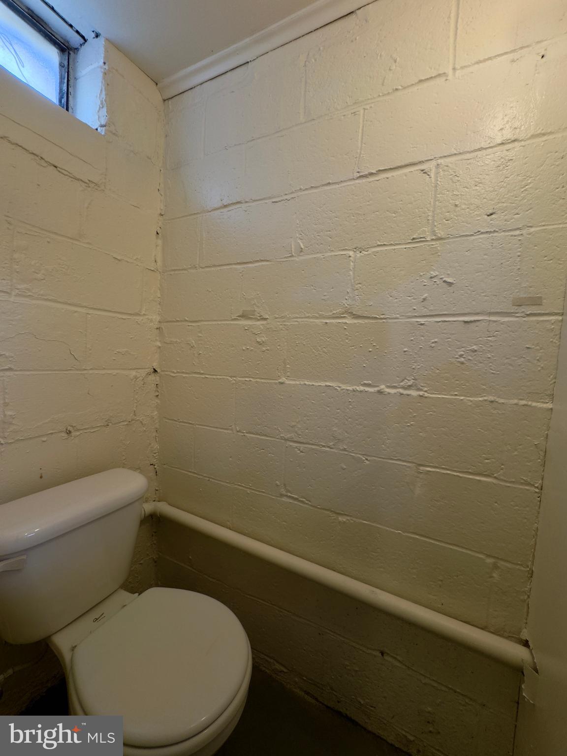 VIOLETVILLE - Residential Lease