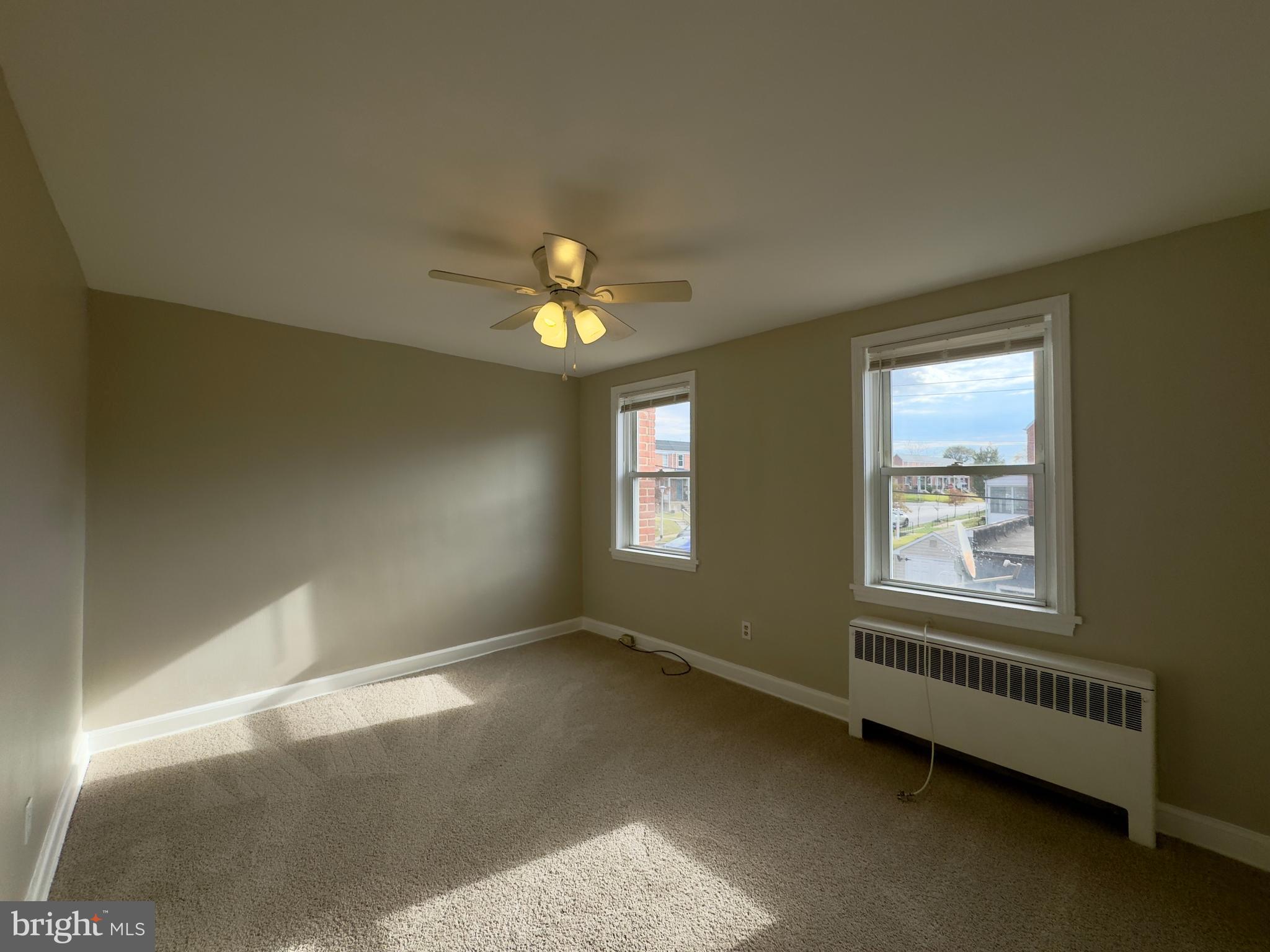 VIOLETVILLE - Residential Lease