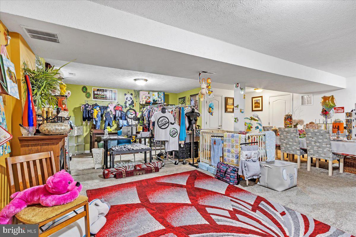 SETTLE WOODS SUB - Residential