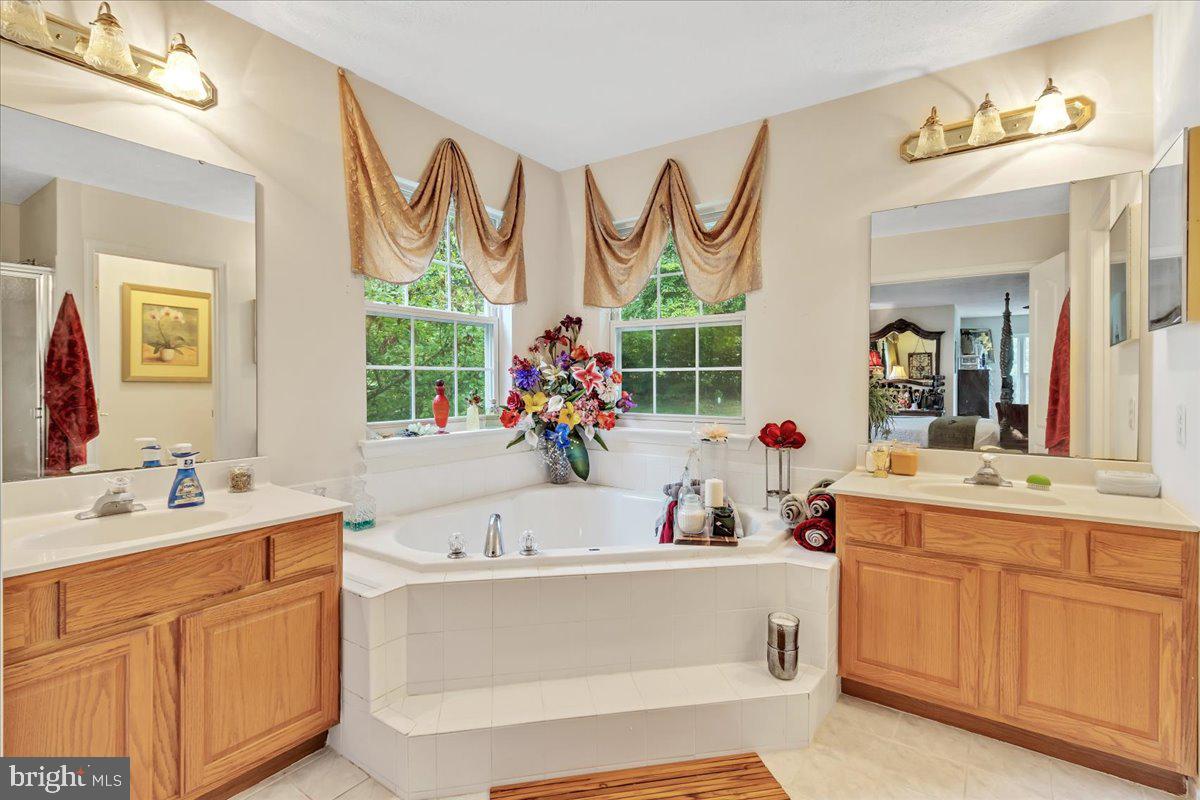 SETTLE WOODS SUB - Residential