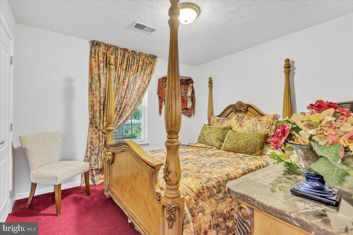 SETTLE WOODS SUB - Residential