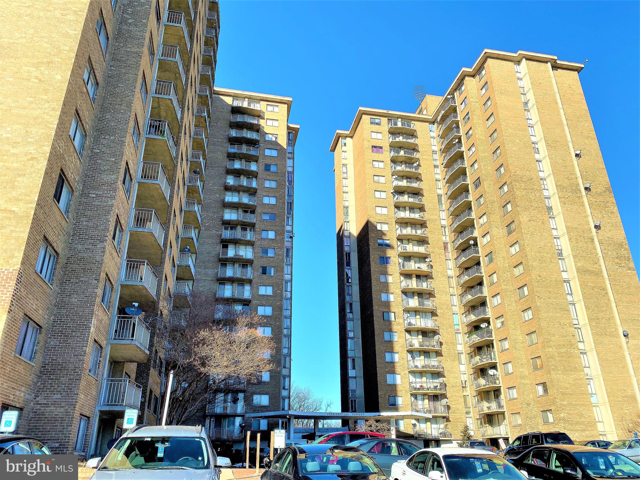 PRESIDENTIAL TOWERS - Residential