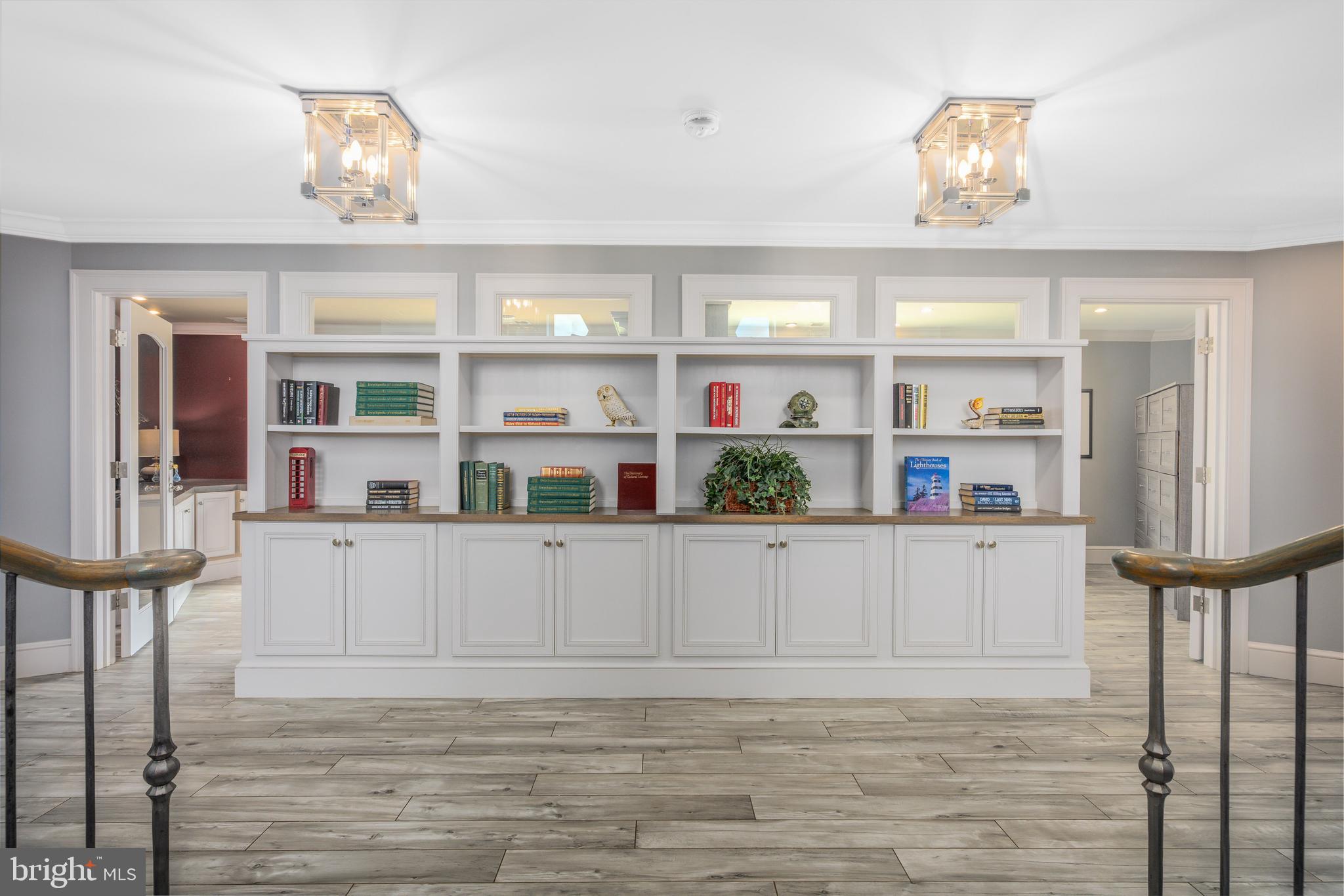 CHESAPEAKE OVERLOOK - Residential