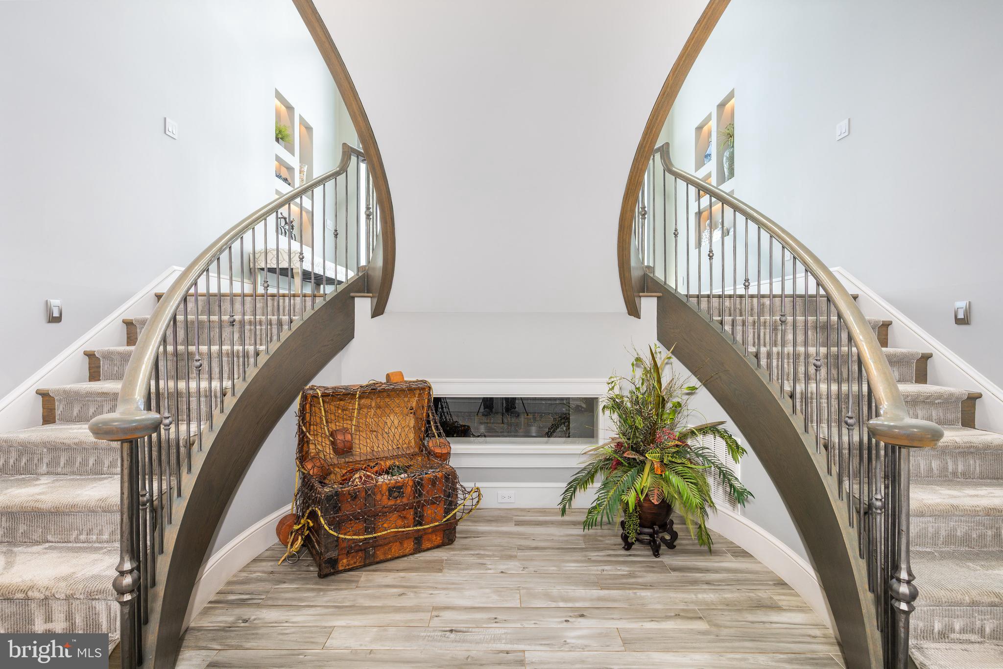 CHESAPEAKE OVERLOOK - Residential