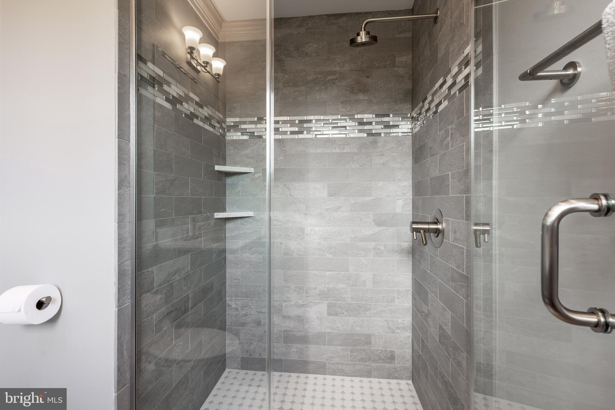 CHESAPEAKE OVERLOOK - Residential