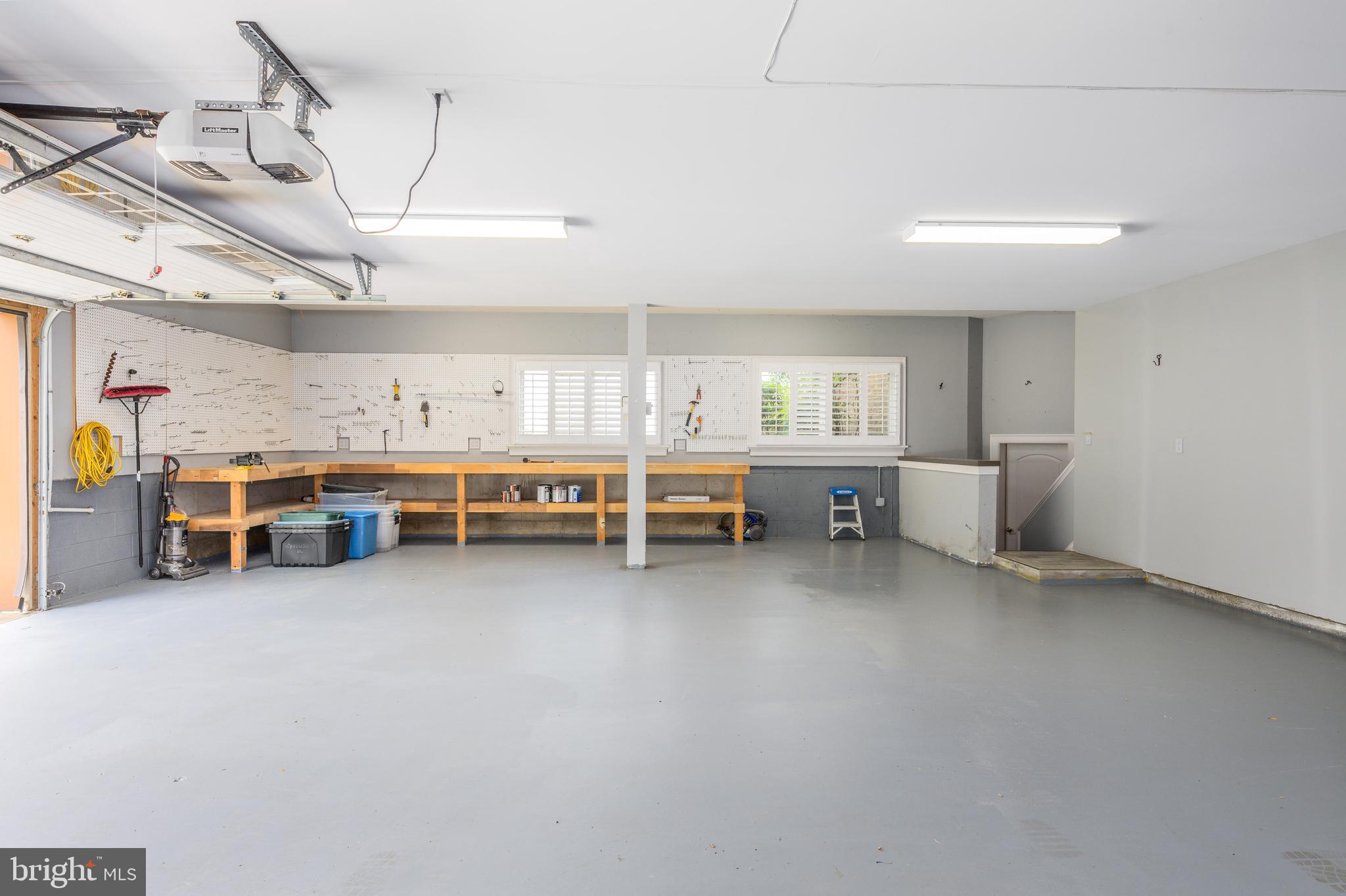 CHESAPEAKE OVERLOOK - Residential