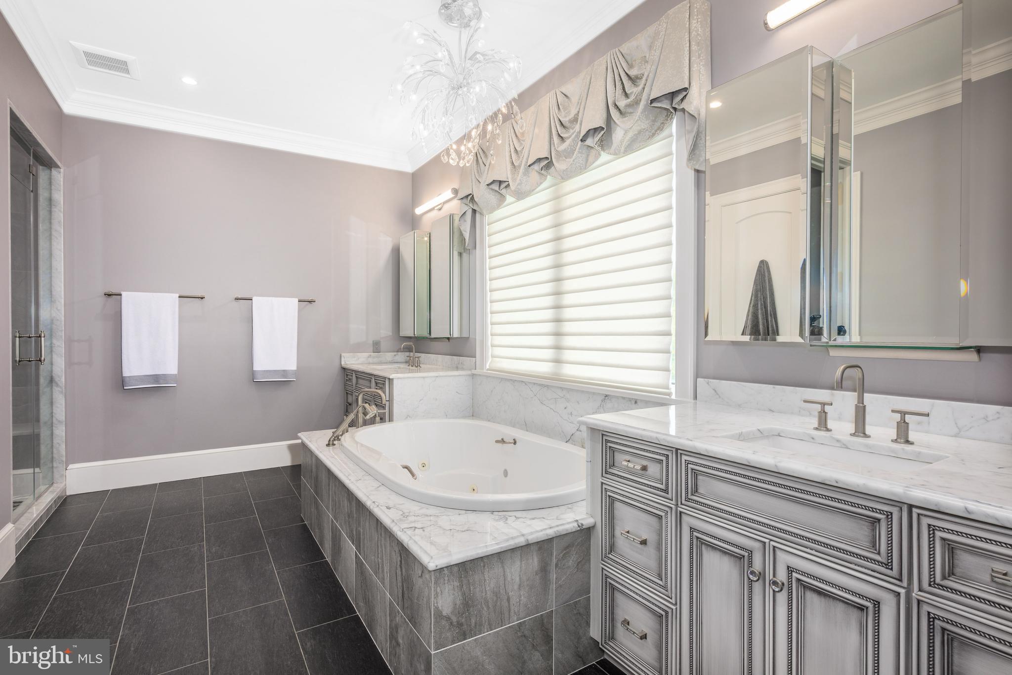 CHESAPEAKE OVERLOOK - Residential