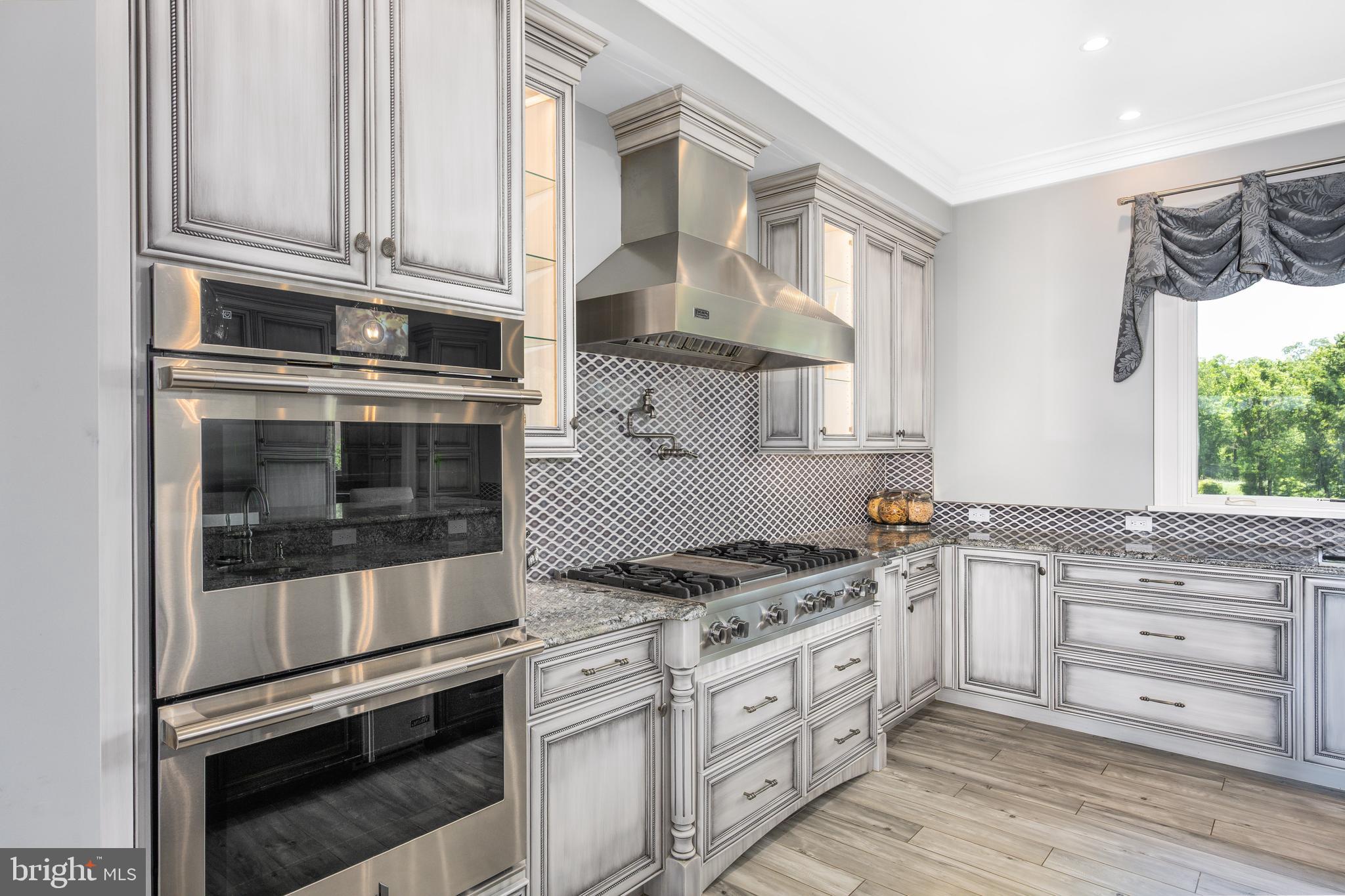 CHESAPEAKE OVERLOOK - Residential