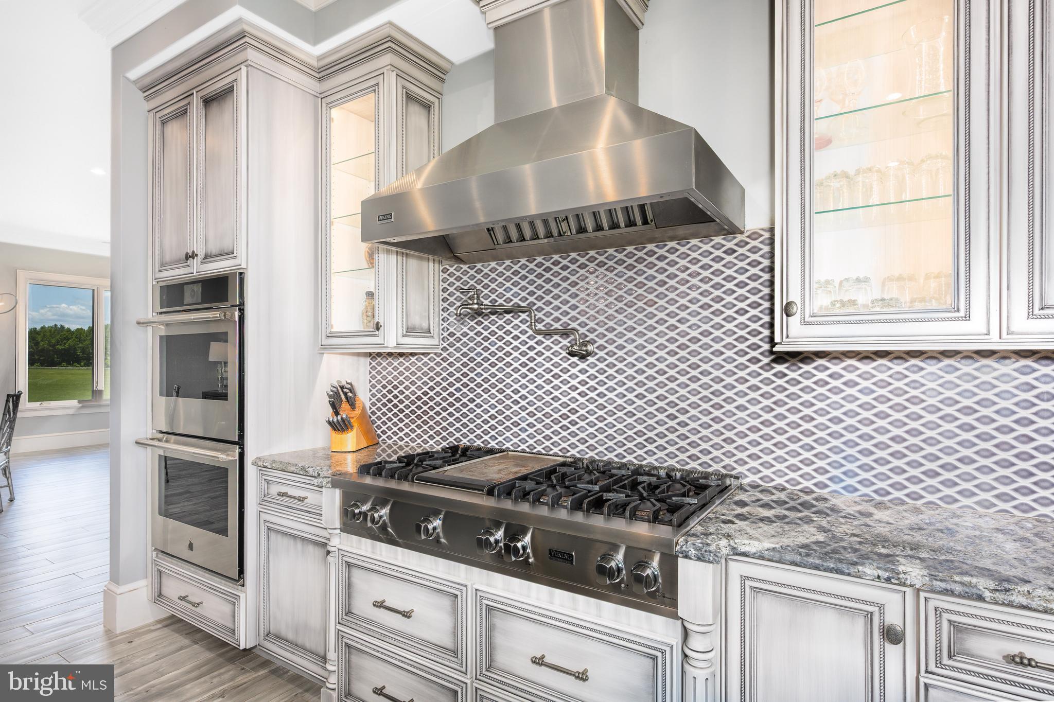 CHESAPEAKE OVERLOOK - Residential