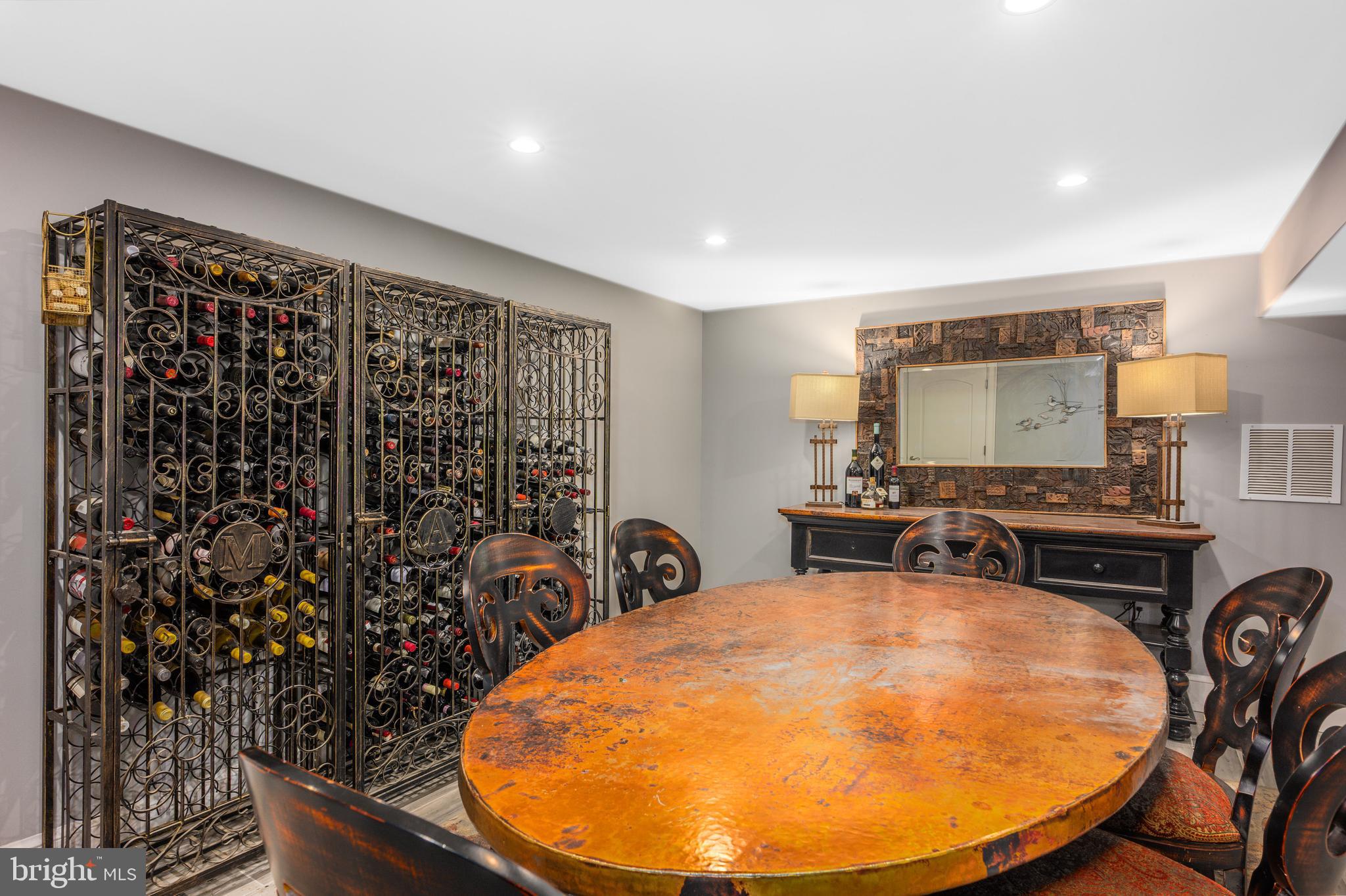 CHESAPEAKE OVERLOOK - Residential