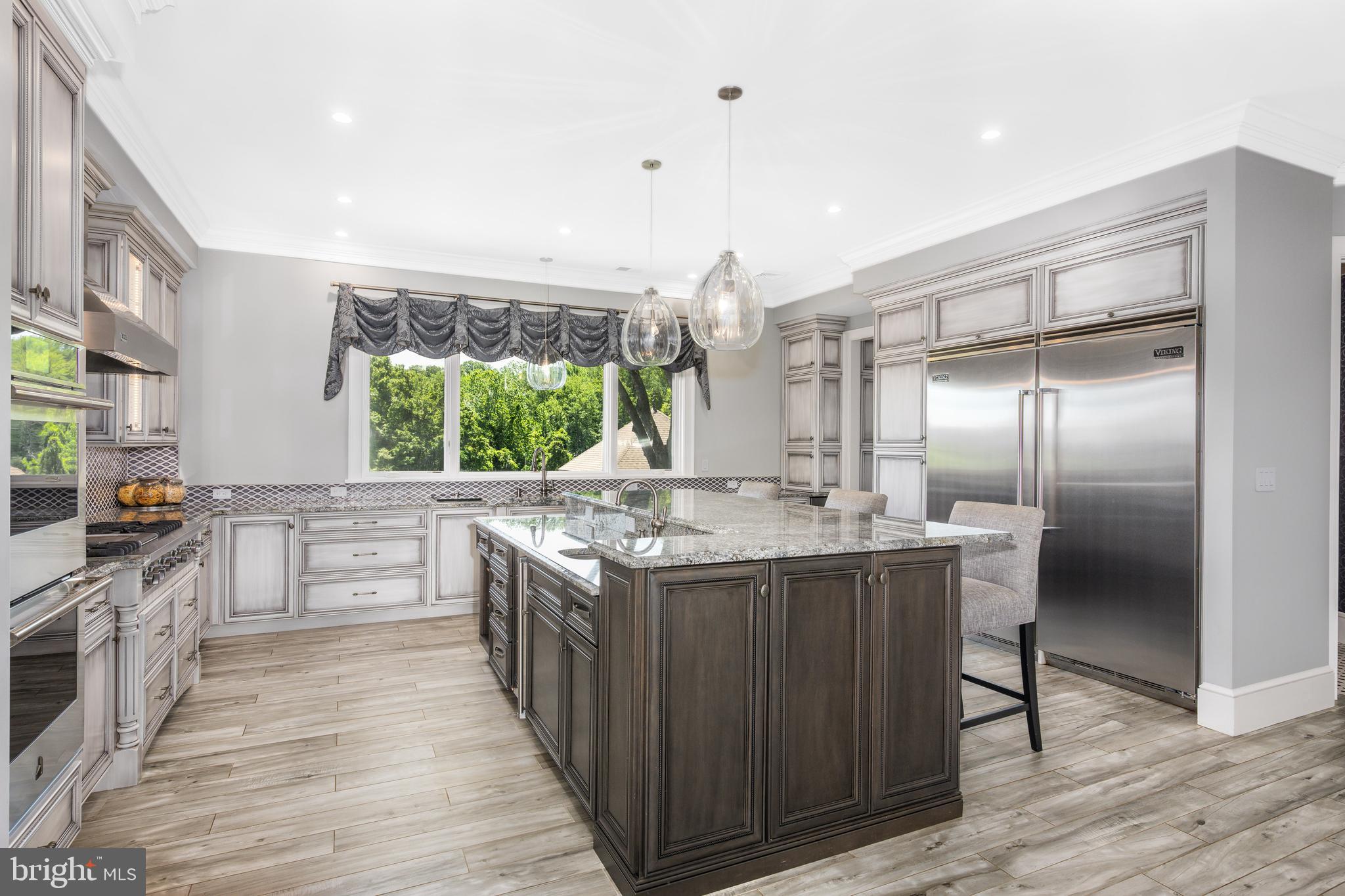 CHESAPEAKE OVERLOOK - Residential