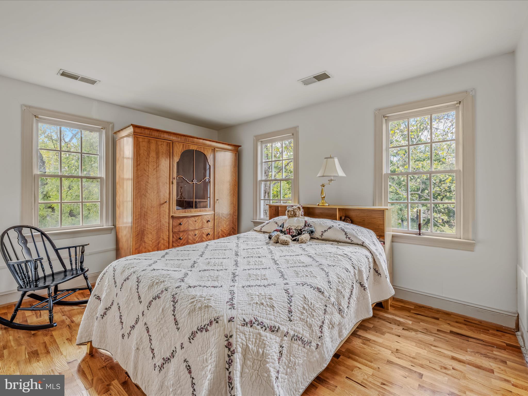 GOLDEN MEADOWS - Residential