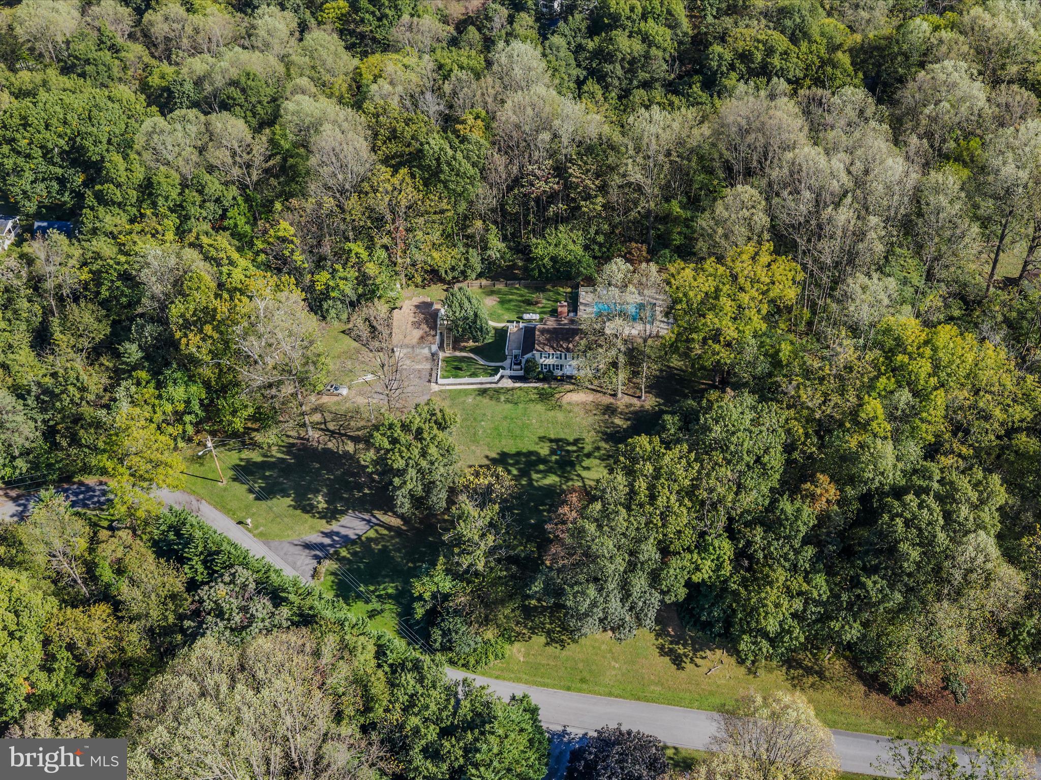 GOLDEN MEADOWS - Residential