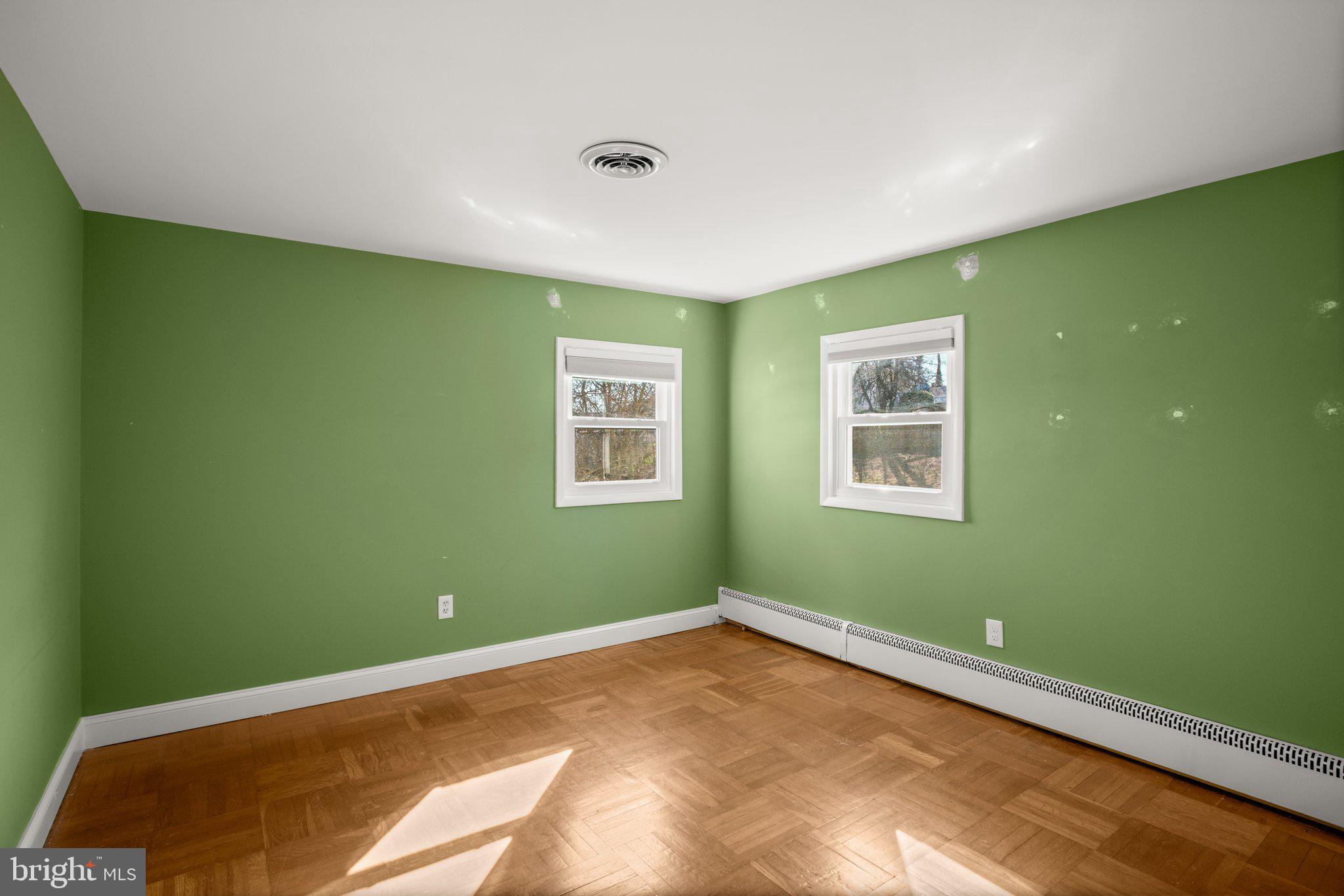 WYNNEWOOD - Residential