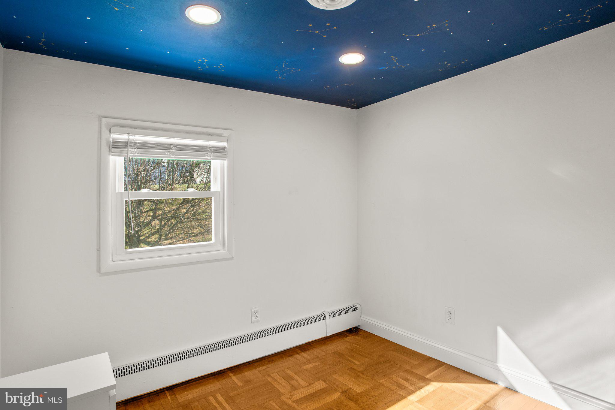 WYNNEWOOD - Residential