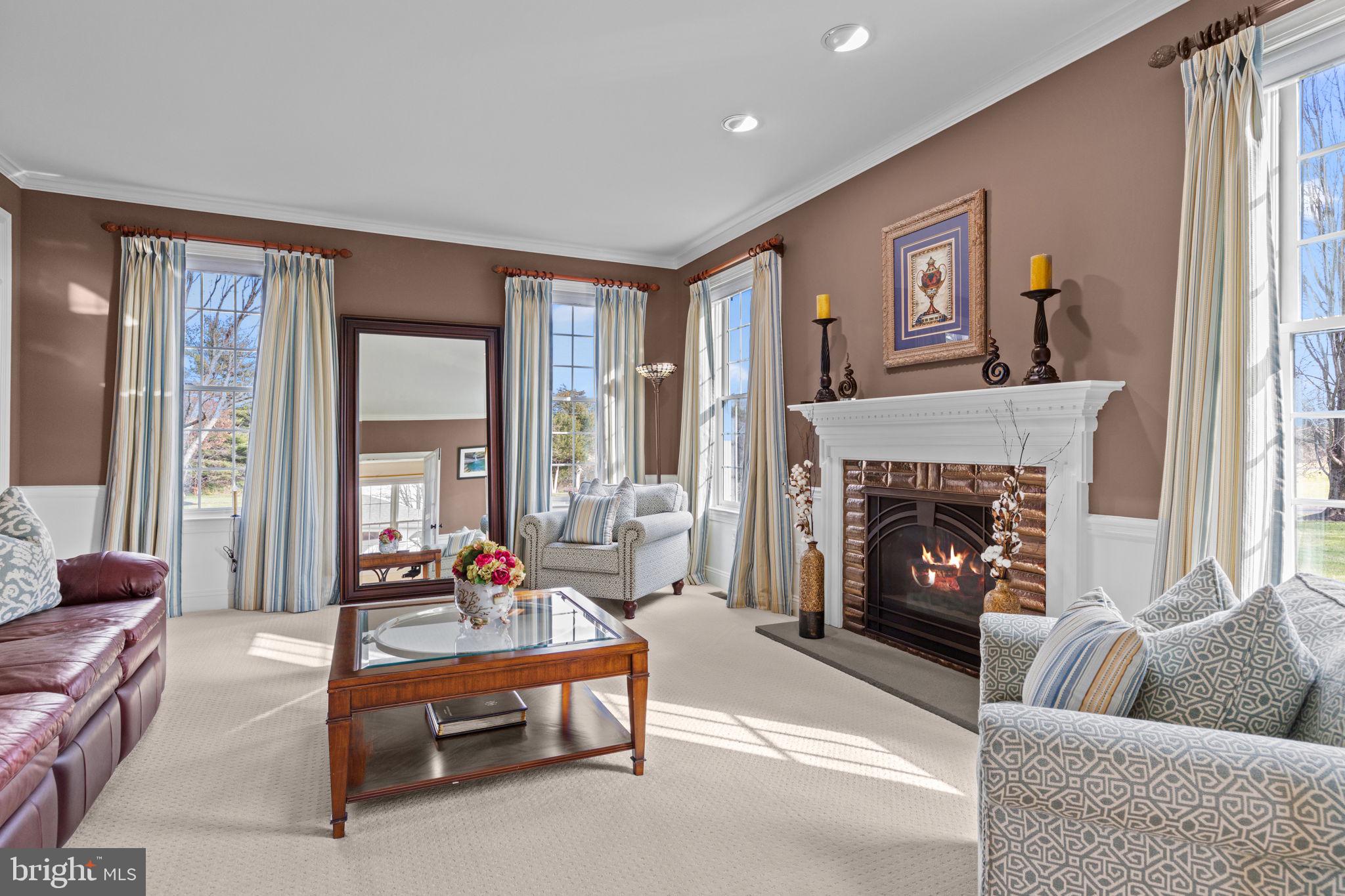 PINEVILLE - Residential