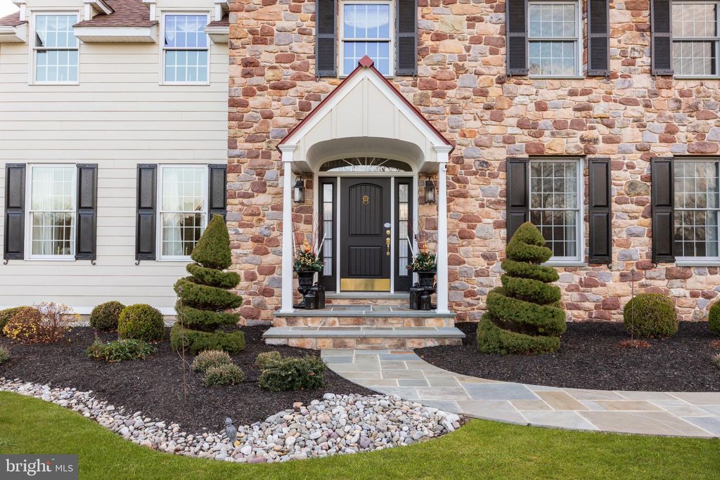 Photo of 1100 Pineville Road, NEW HOPE, PA 18938 (MLS # PABU2110424)