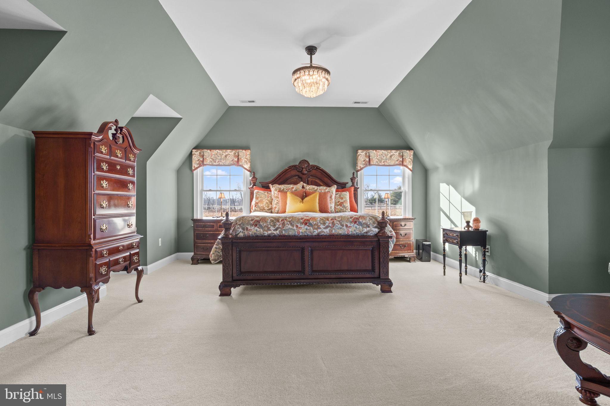 PINEVILLE - Residential