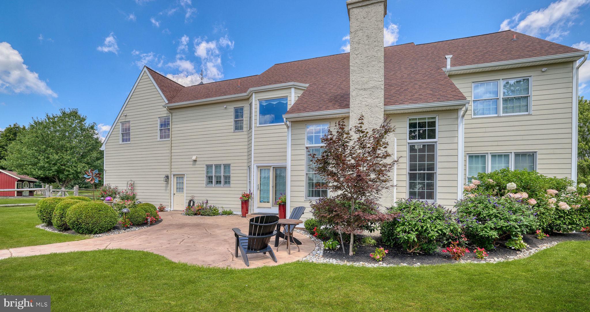 PINEVILLE - Residential