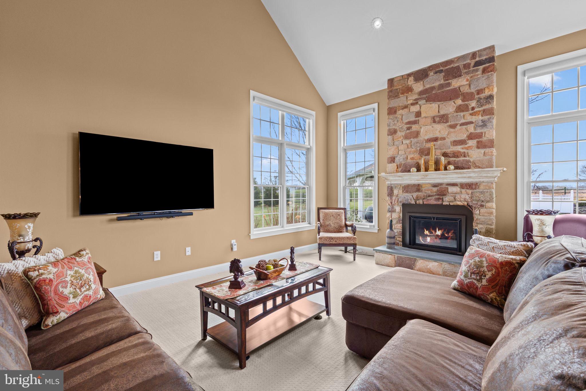 PINEVILLE - Residential