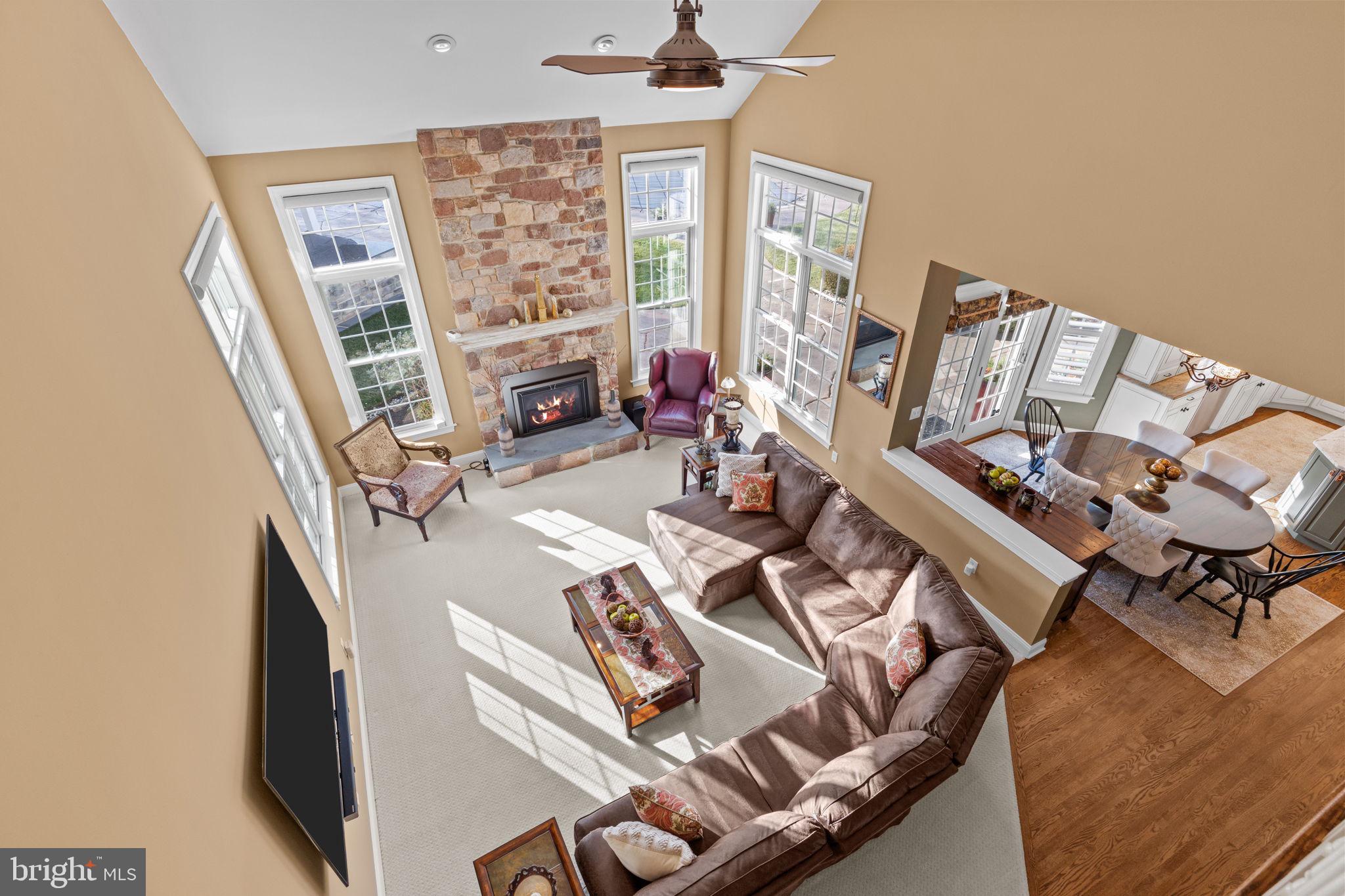 PINEVILLE - Residential