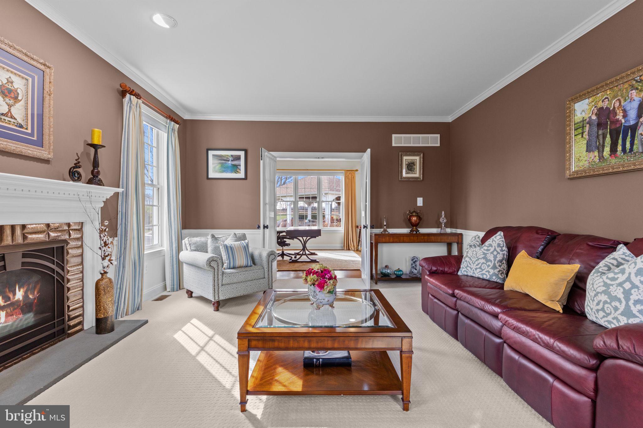 PINEVILLE - Residential