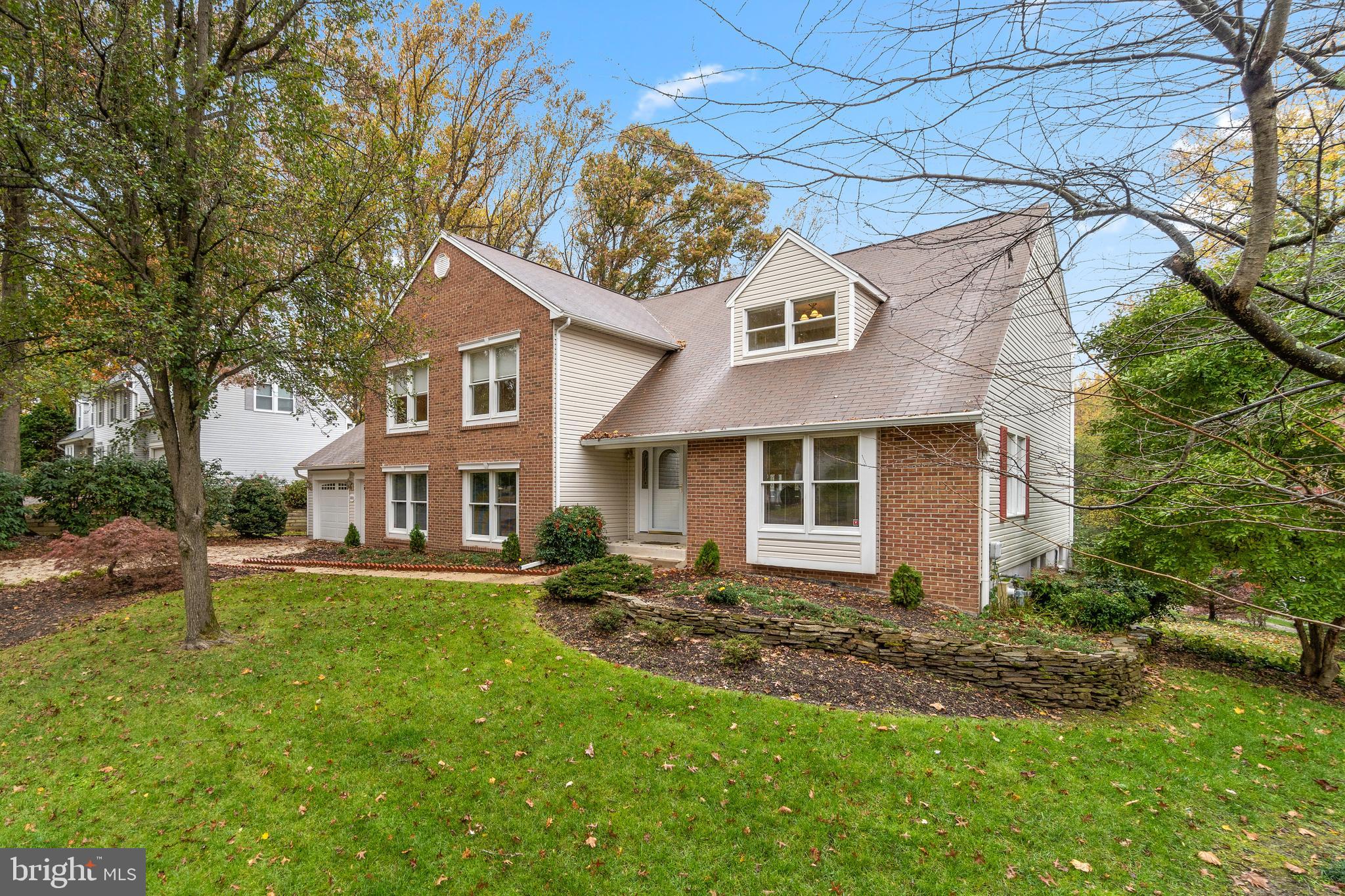 VILLAGE OF HICKORY RIDGE - Residential