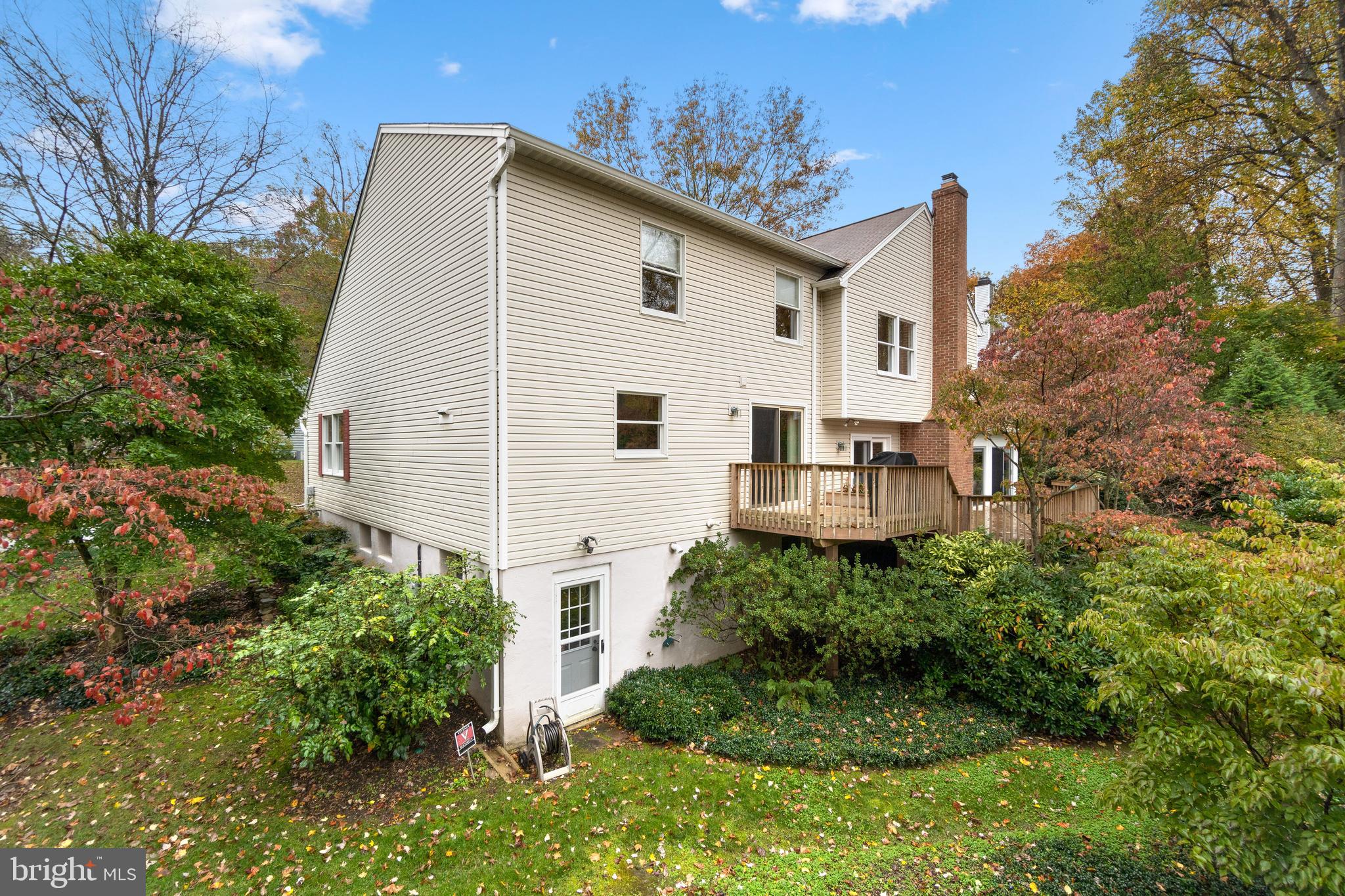 VILLAGE OF HICKORY RIDGE - Residential