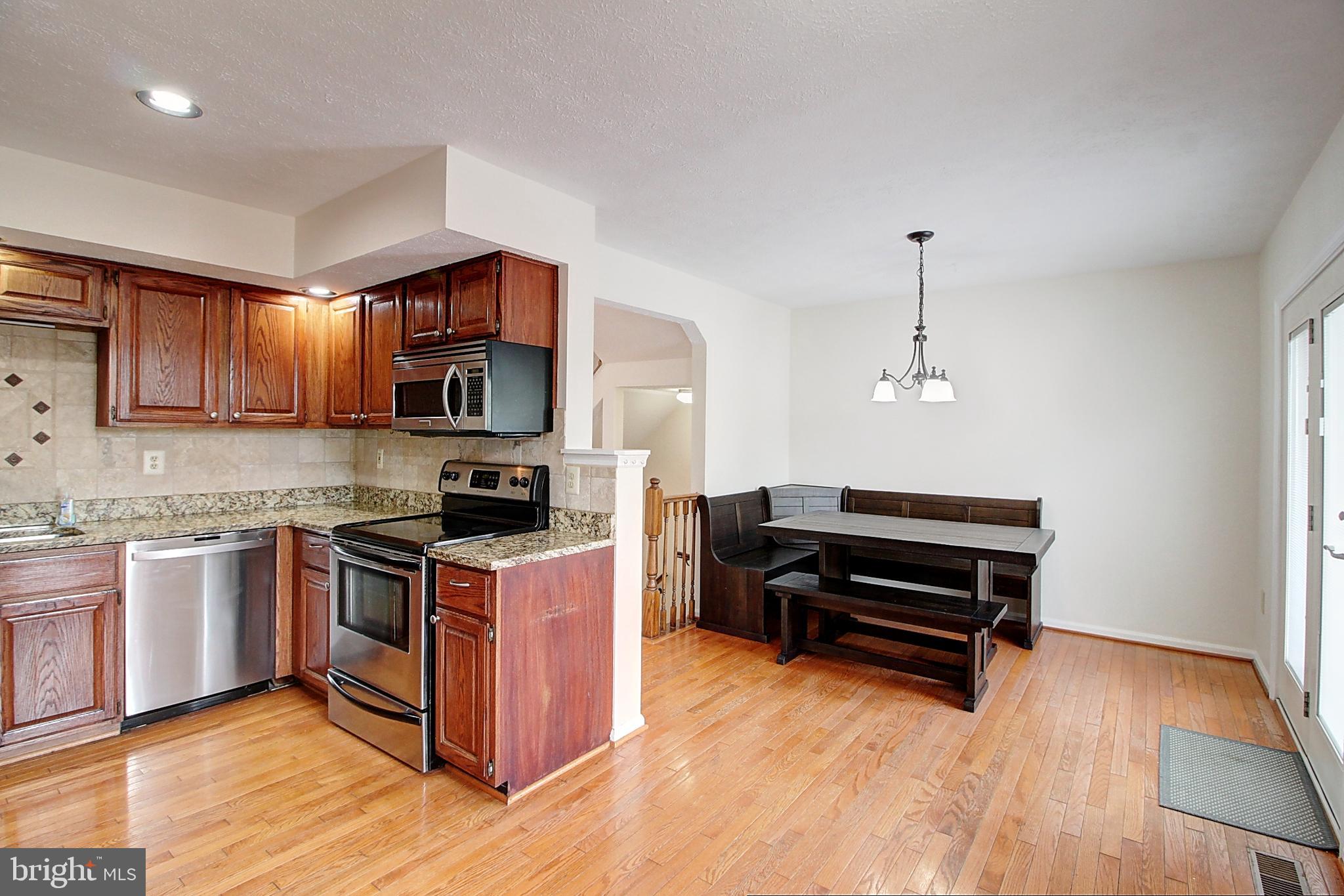 FREDERICKTOWNE VILLAGE - Residential Lease