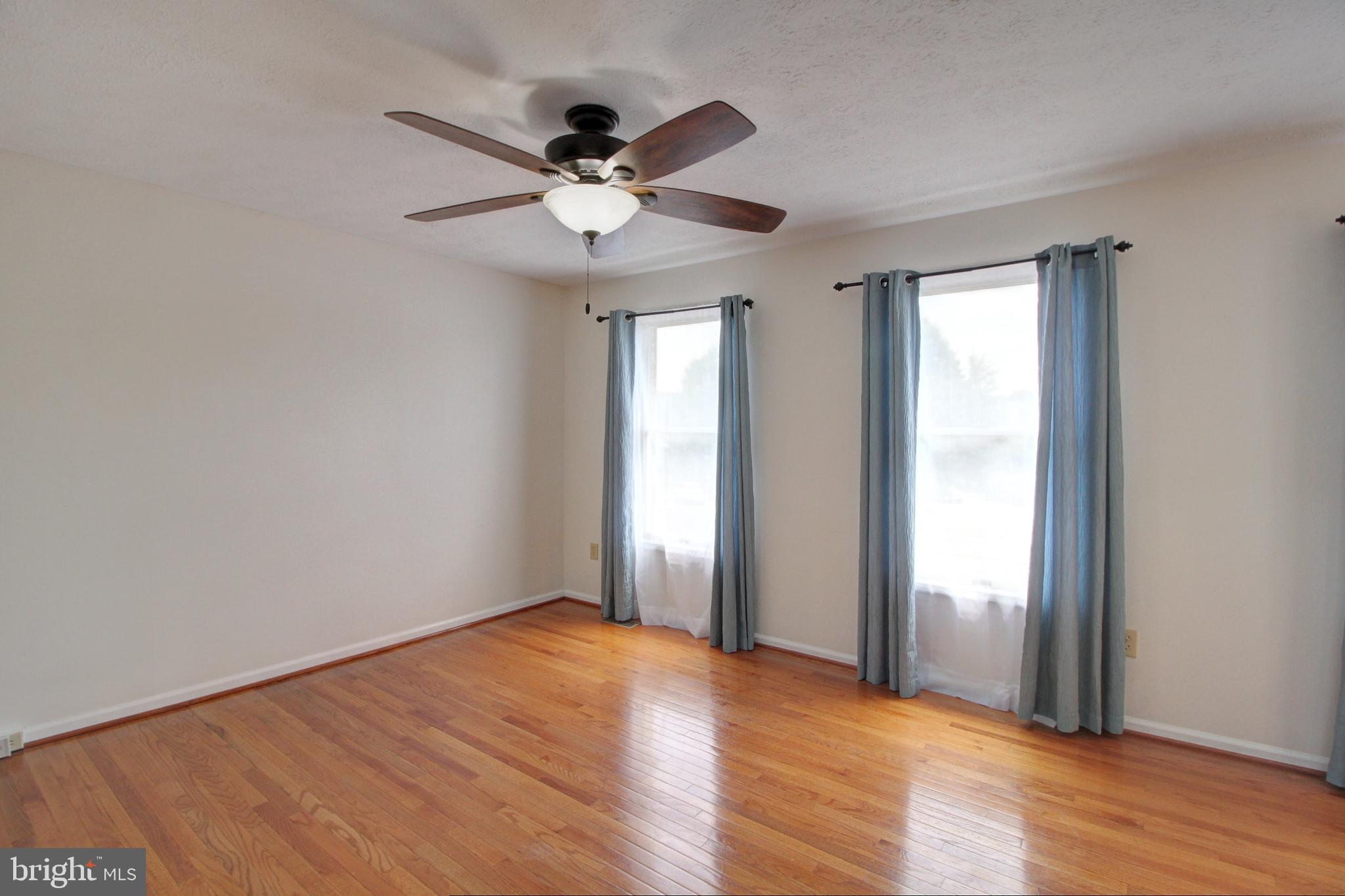 FREDERICKTOWNE VILLAGE - Residential Lease