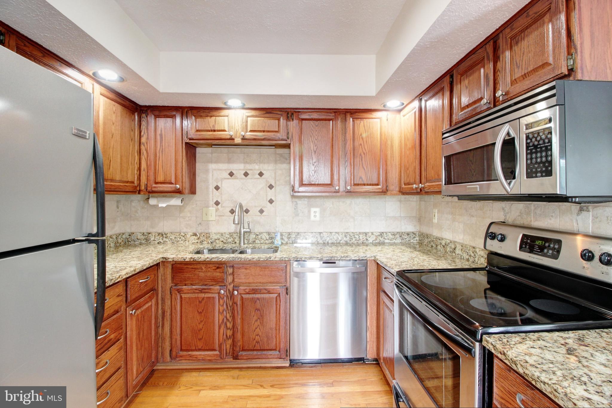 FREDERICKTOWNE VILLAGE - Residential Lease