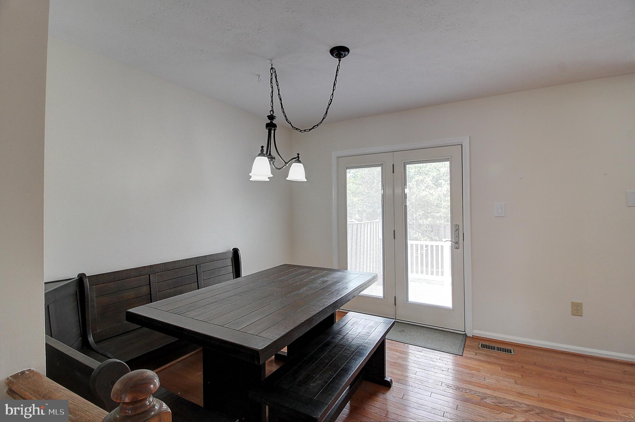 FREDERICKTOWNE VILLAGE - Residential Lease