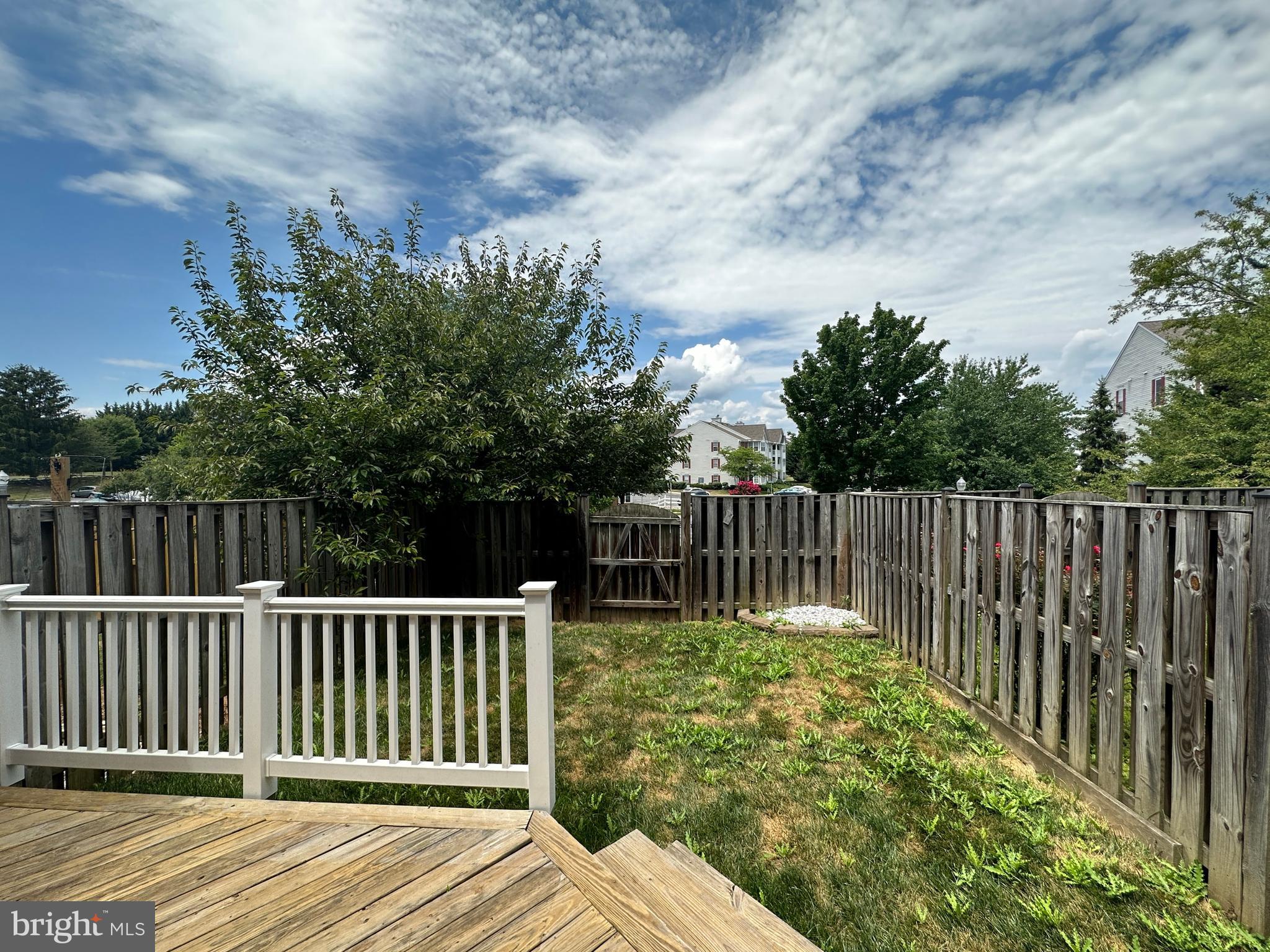 FREDERICKTOWNE VILLAGE - Residential Lease