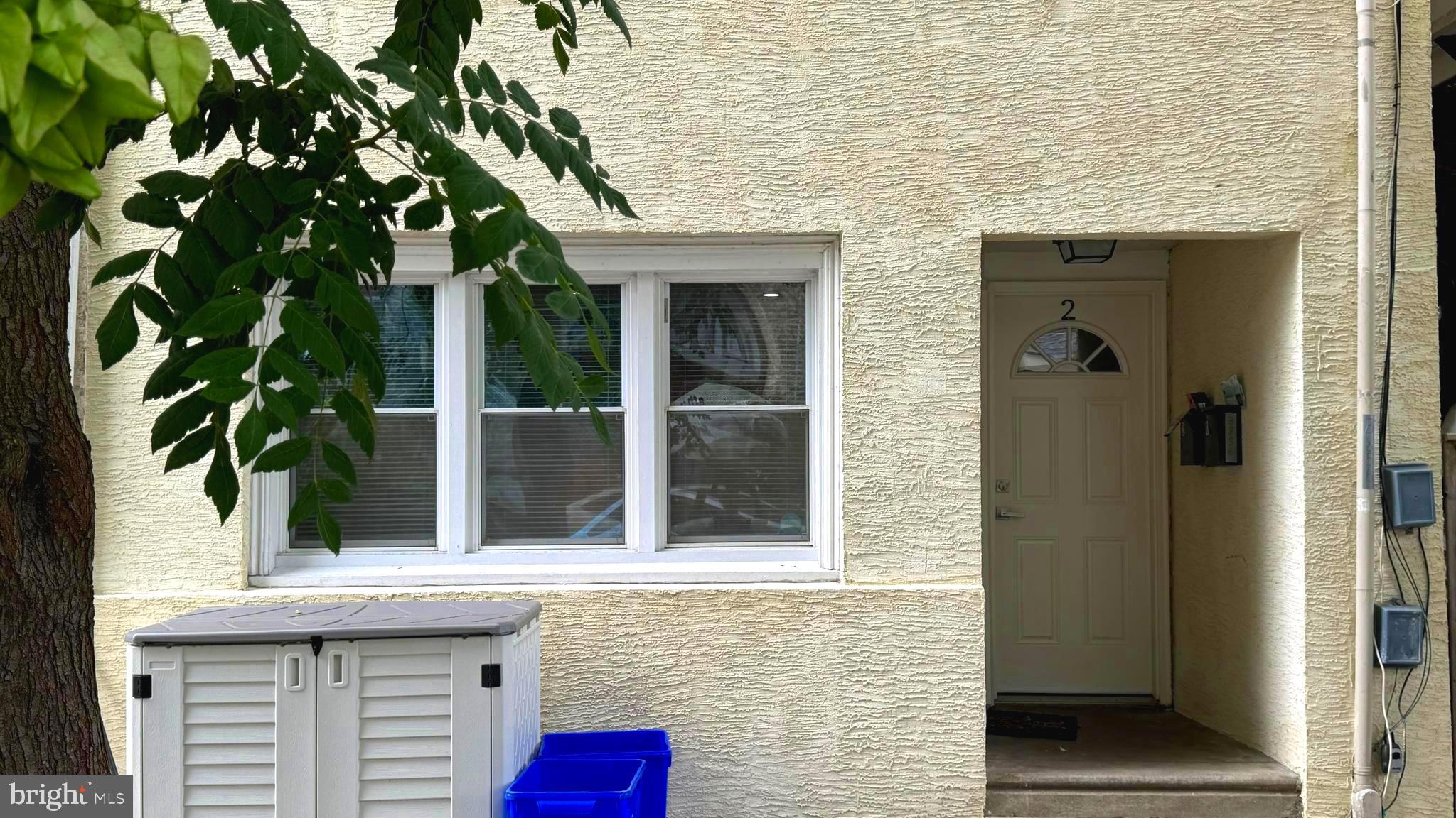 ROXBOROUGH - Residential Lease