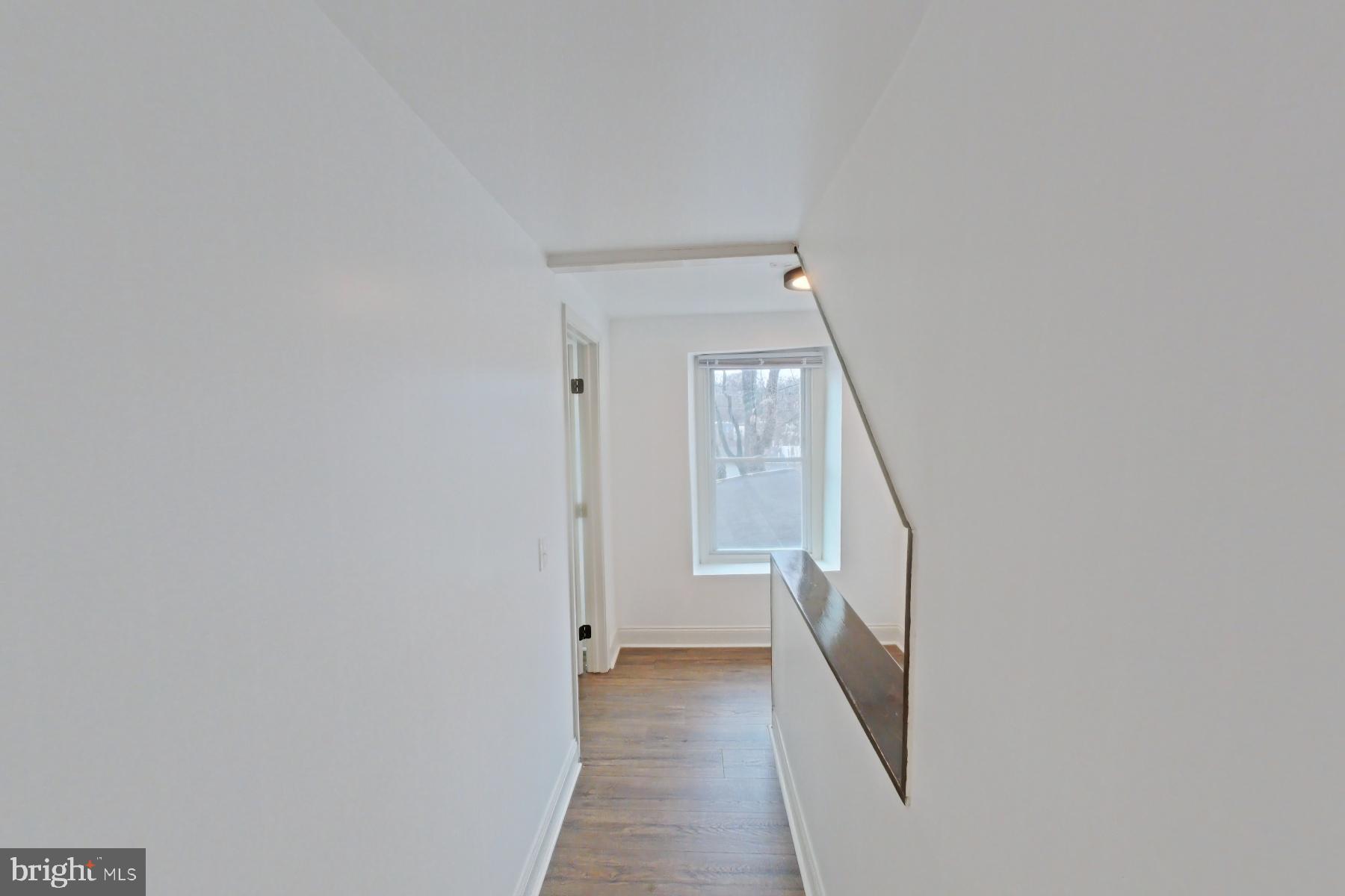 ROXBOROUGH - Residential Lease