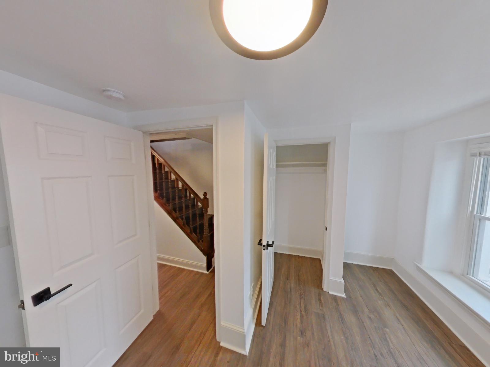 ROXBOROUGH - Residential Lease