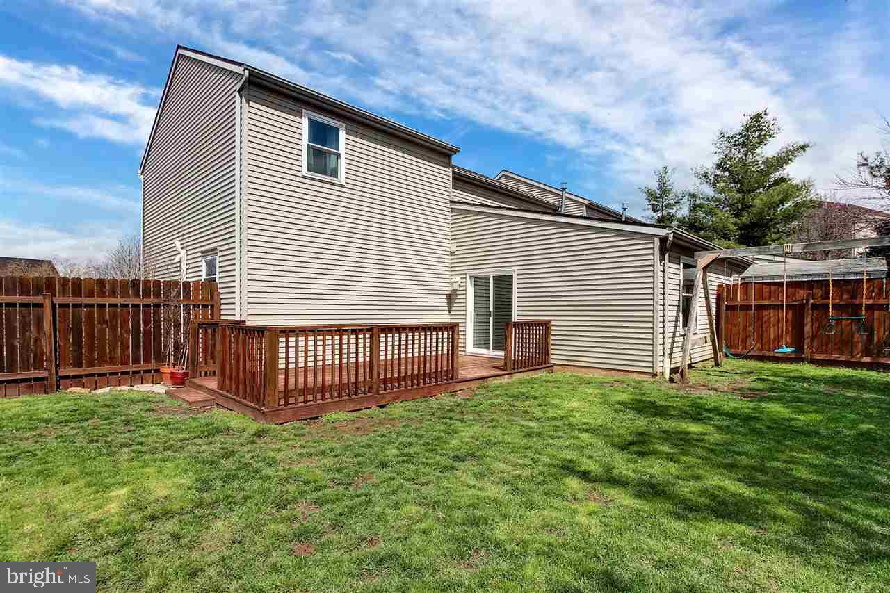 STONEBRIDGE CONDOS - Residential