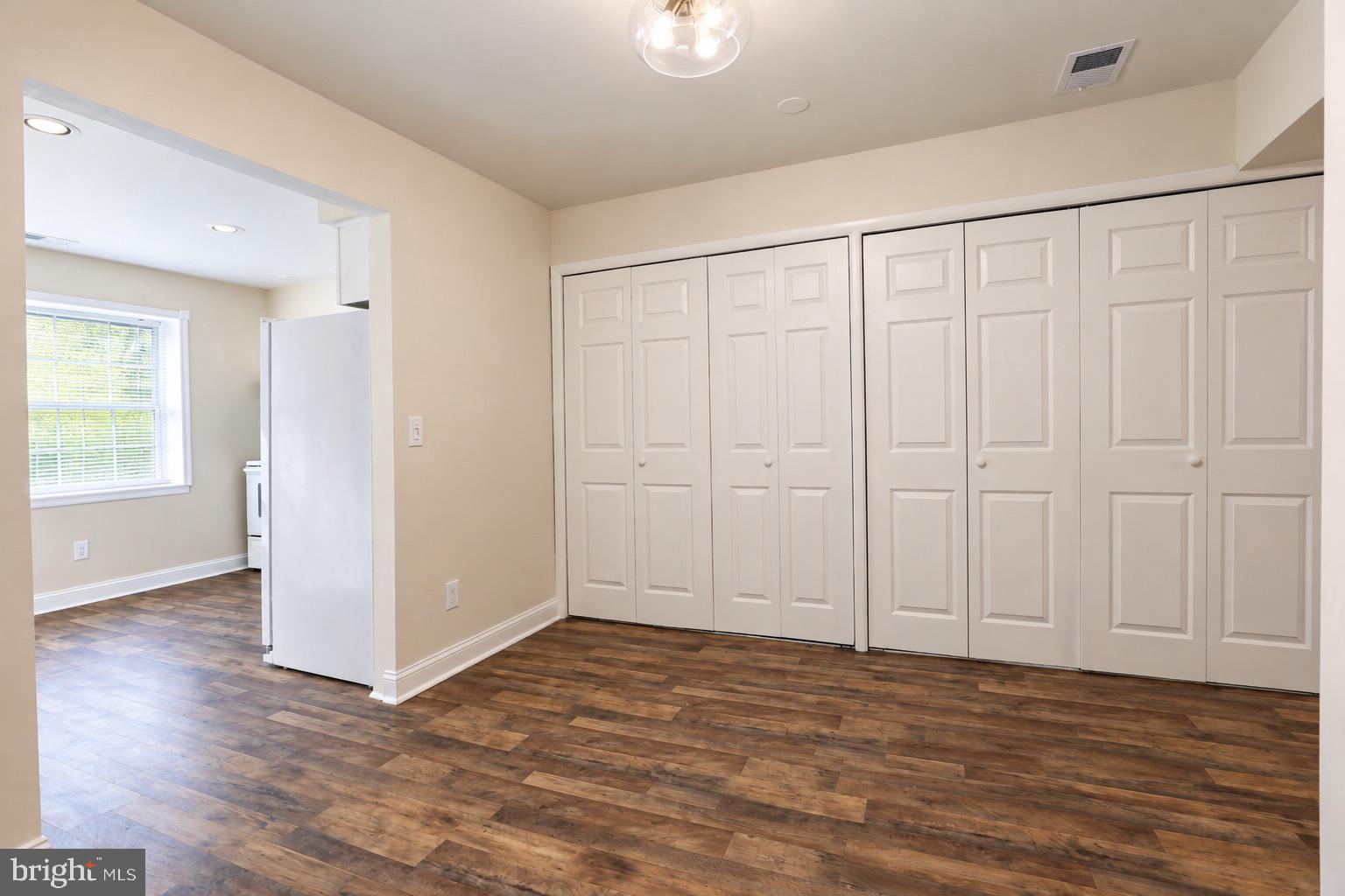 1405 SILVER COURT