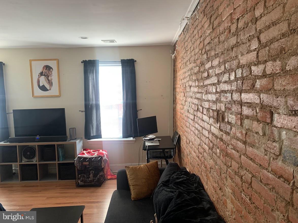 RITTENHOUSE SQUARE - Residential Lease