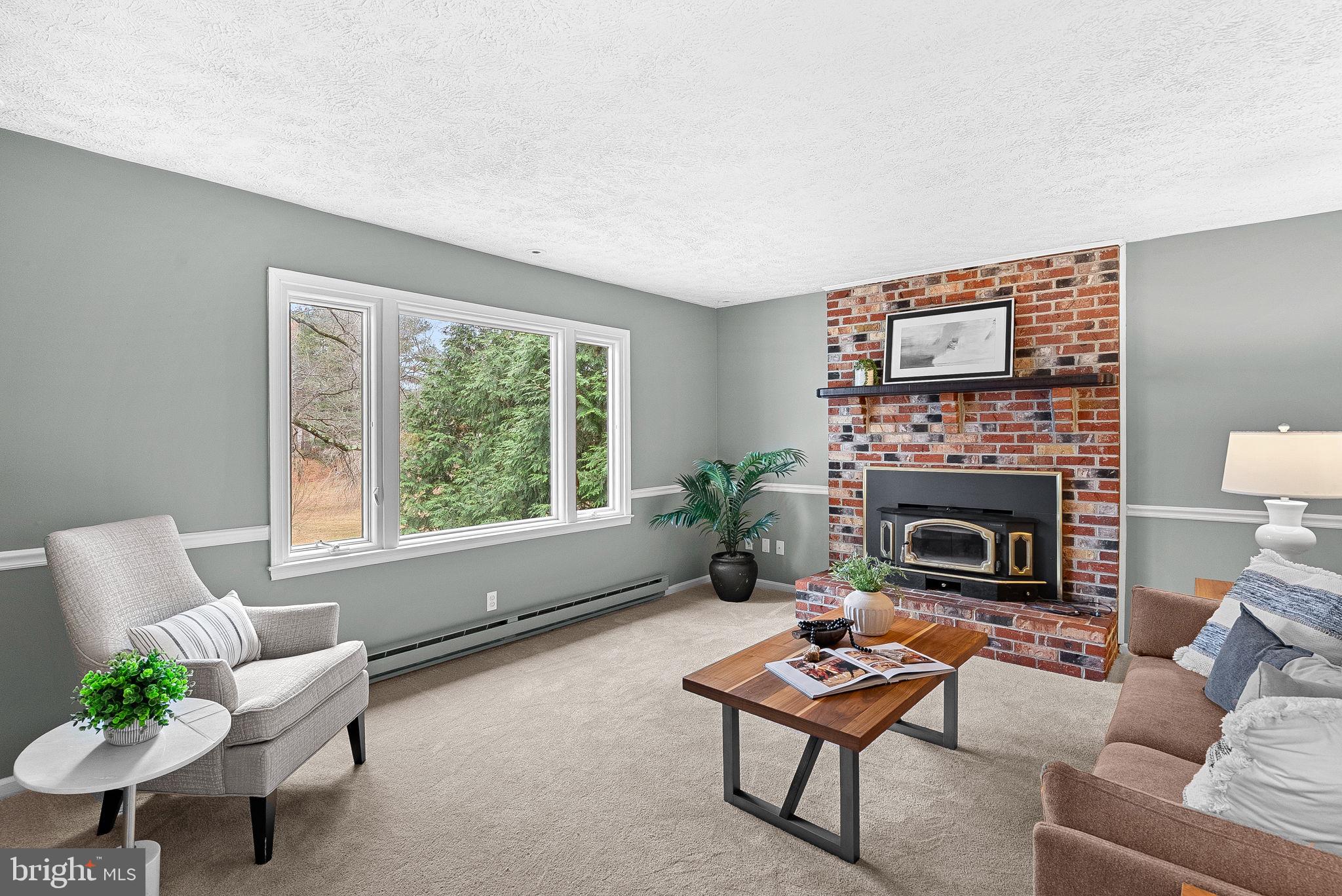 HICKORY CREEK - Residential