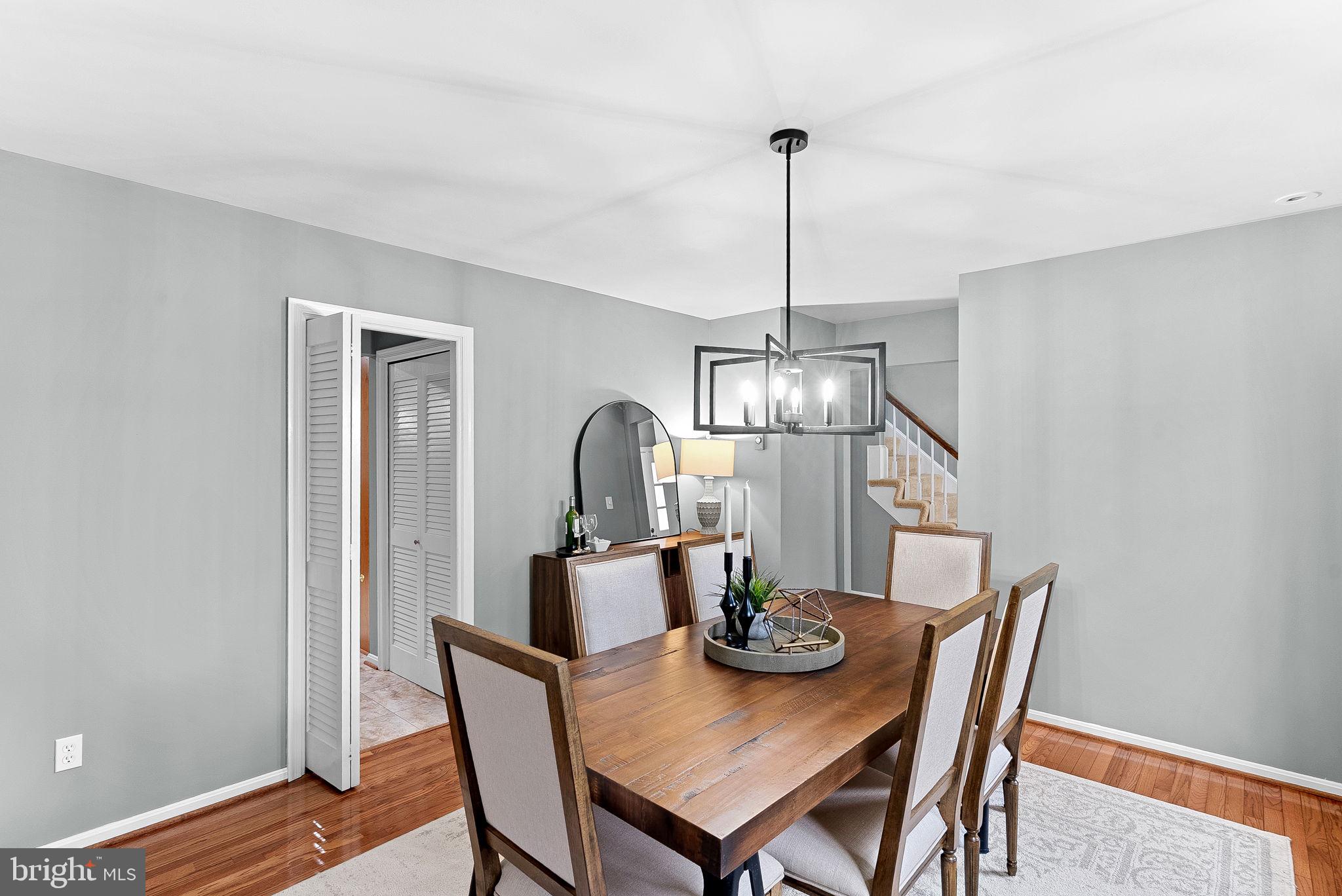 HICKORY CREEK - Residential