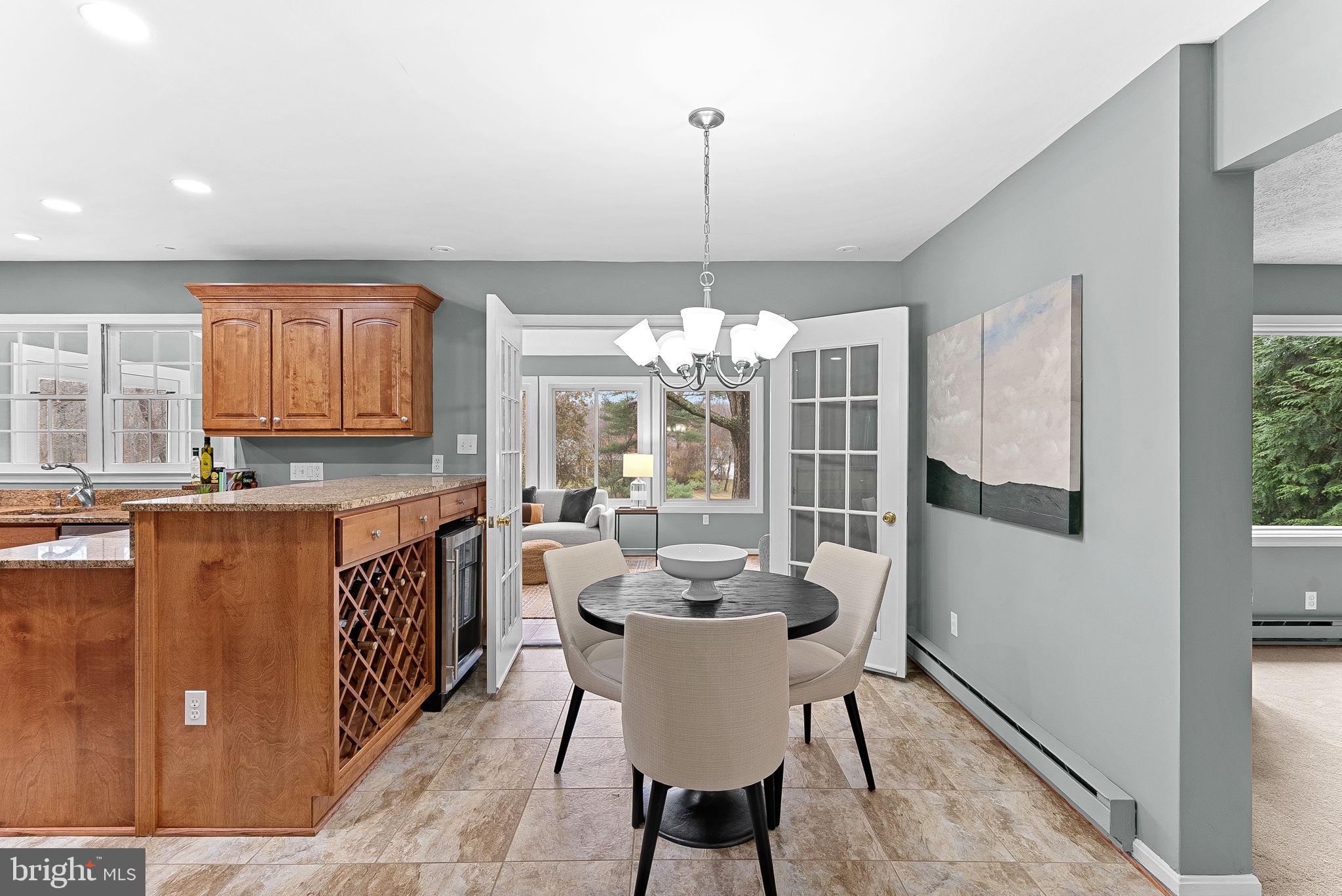 HICKORY CREEK - Residential